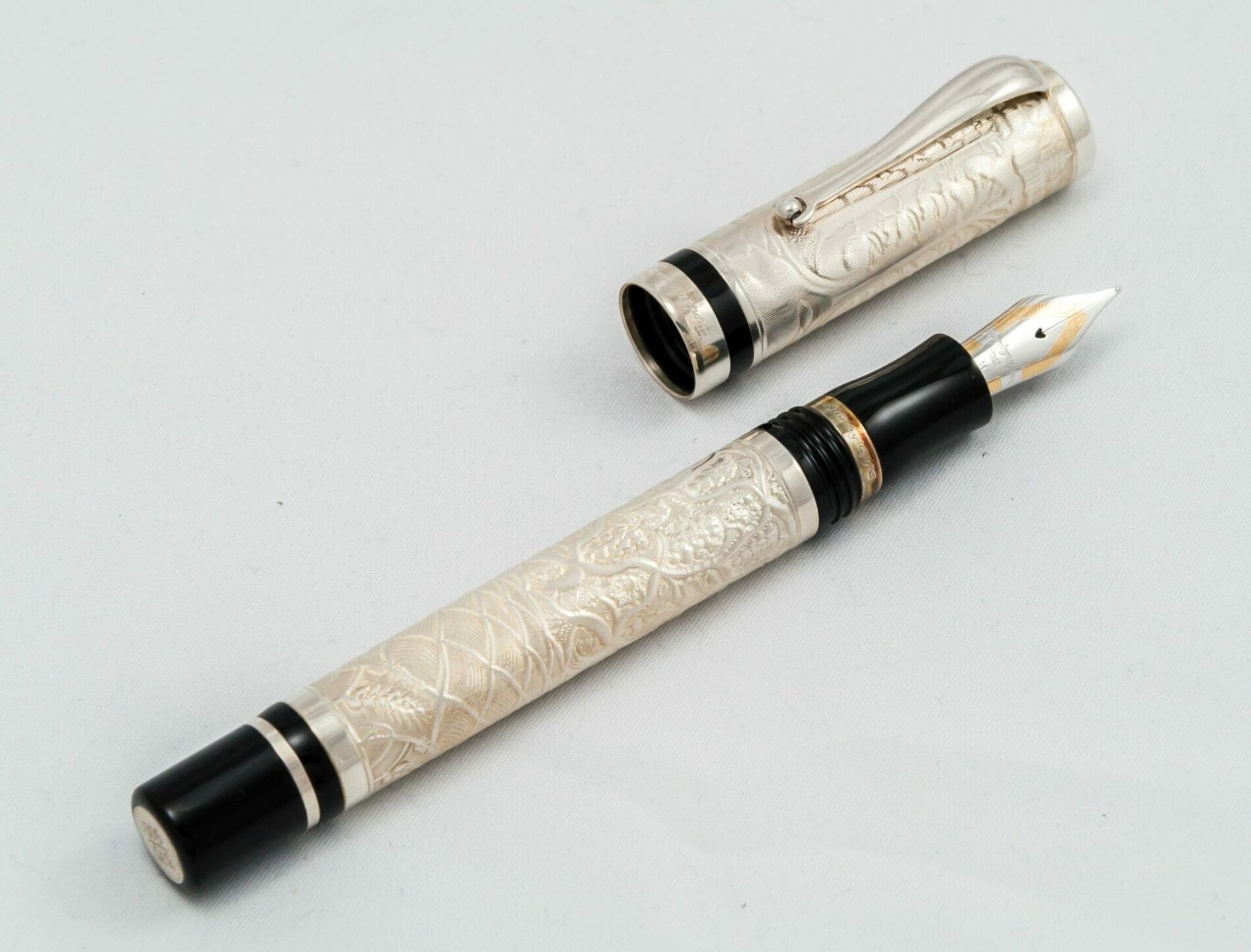MonteGrappa – Stylo plume argent – série limitée de 500 pièces