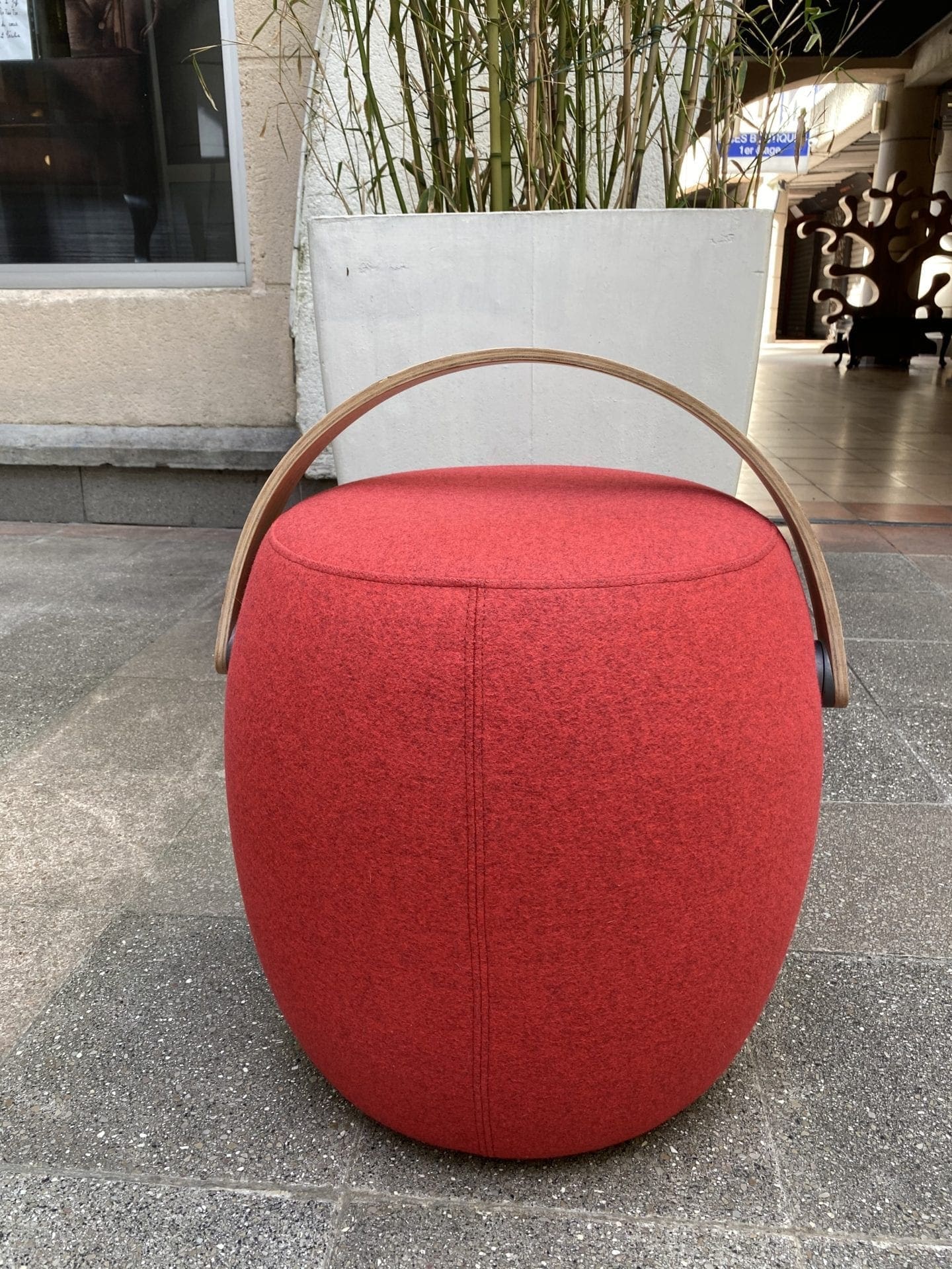 Mattias Stenberg – Offect – Carry on Pouf