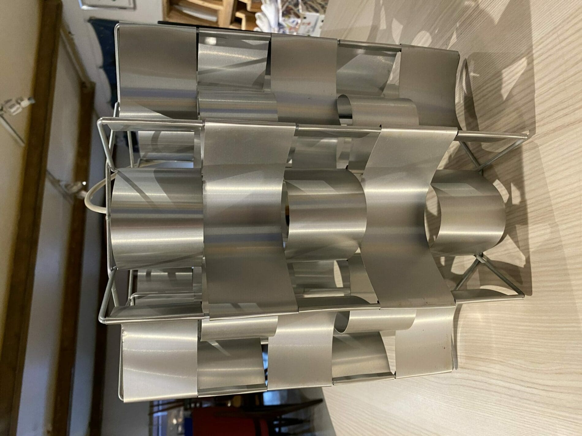 Max Sauze – Lustre Aluminium