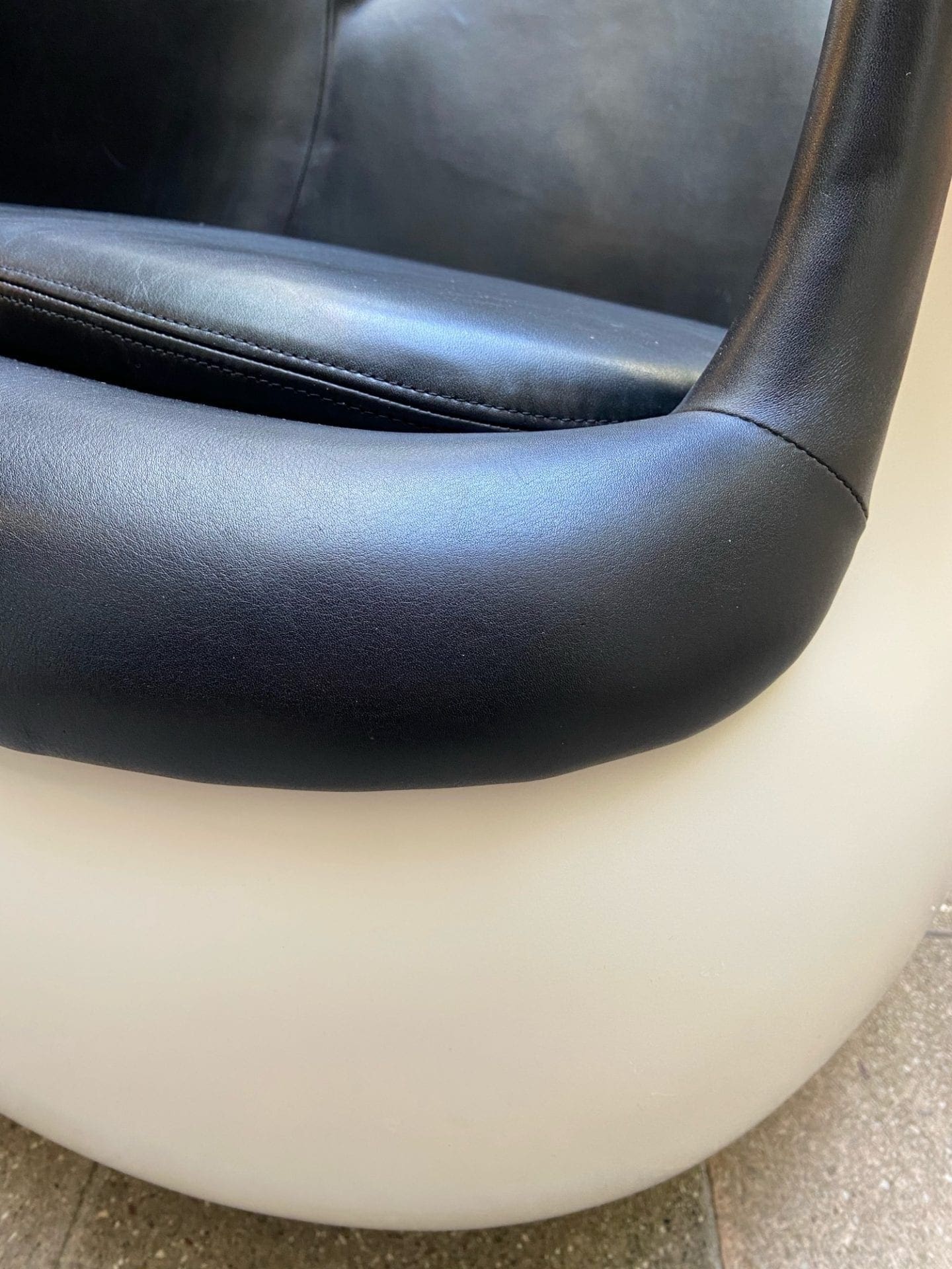 Marc Held  – Fauteuil Culbuto – Knoll