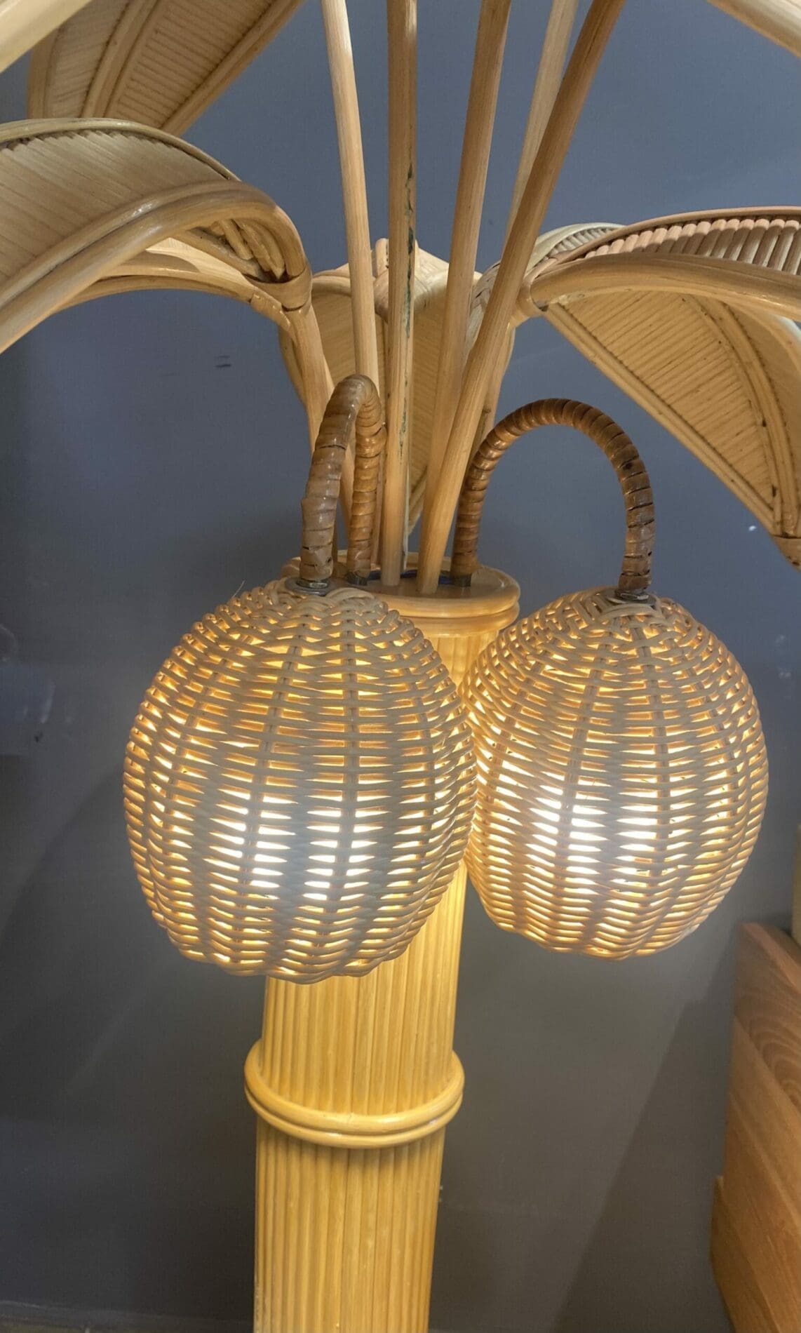 Mario Lopez Torres – Lampe de parquet Palmier en bambou – Occasion