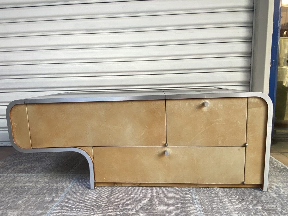 Meuble télé et rangement de commande – Travail français