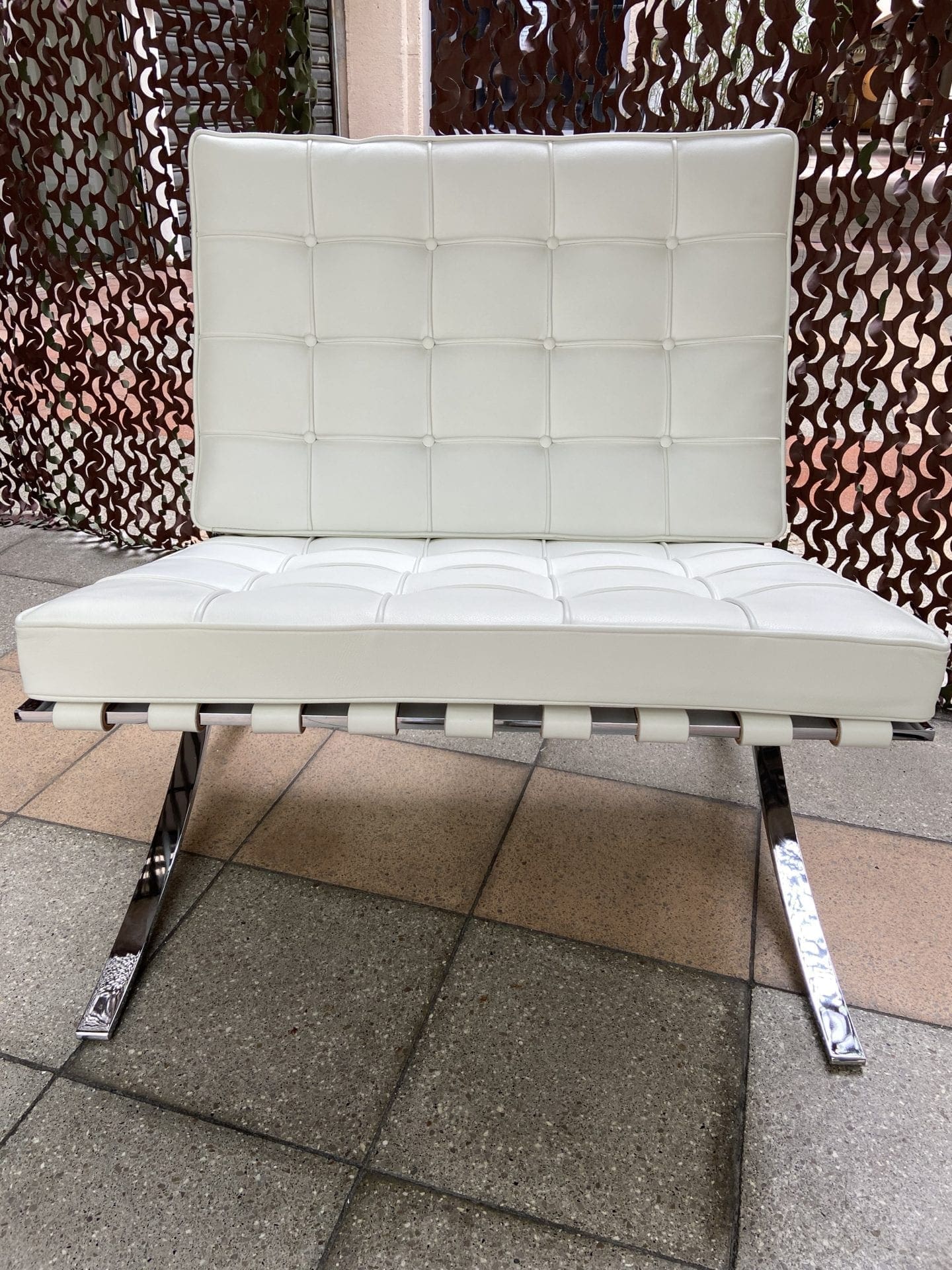 Mies Van den Roh – Fauteuils Barcelona blanc