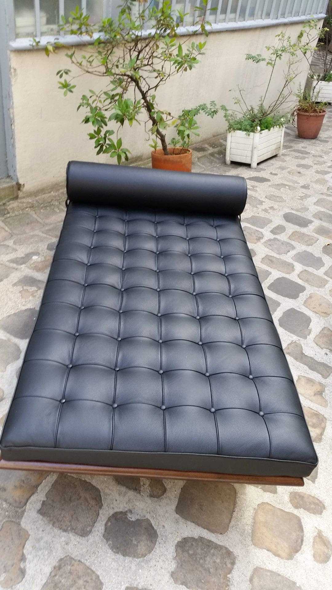 Daybed Barcelona par Mies van der Rohe
