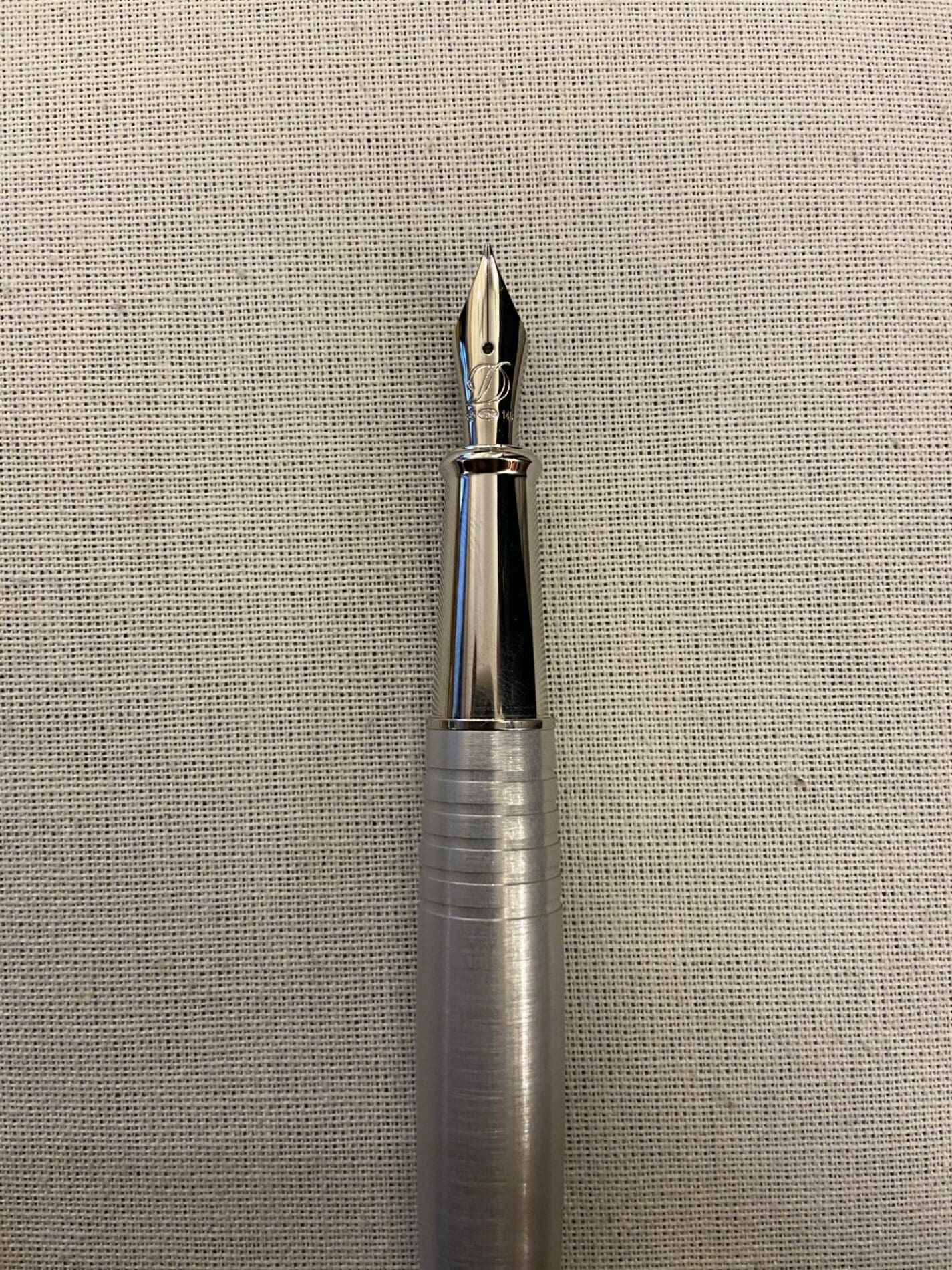 Stylo plume Silver – Edition ST Dupont