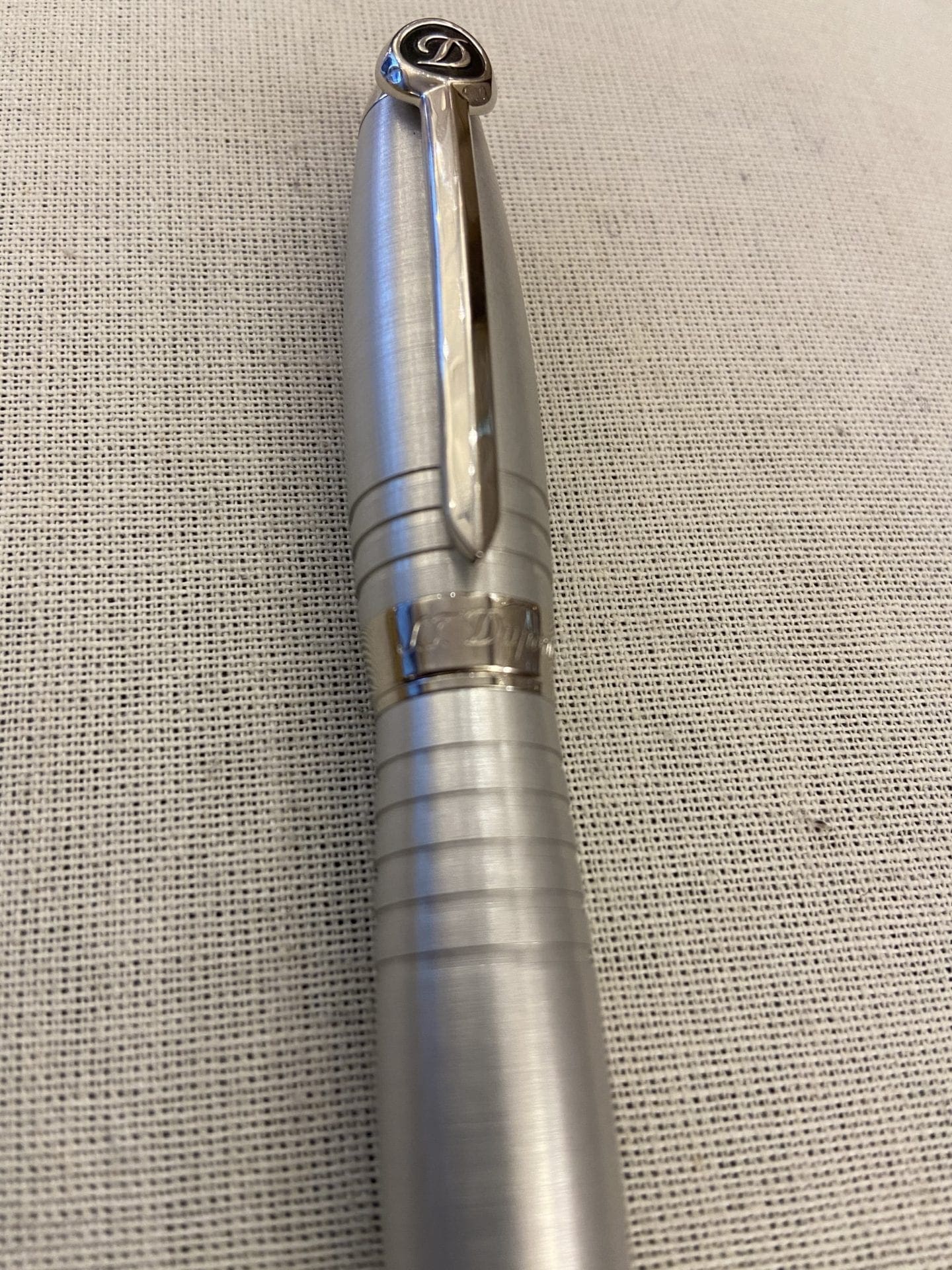 Stylo plume Silver – Edition ST Dupont