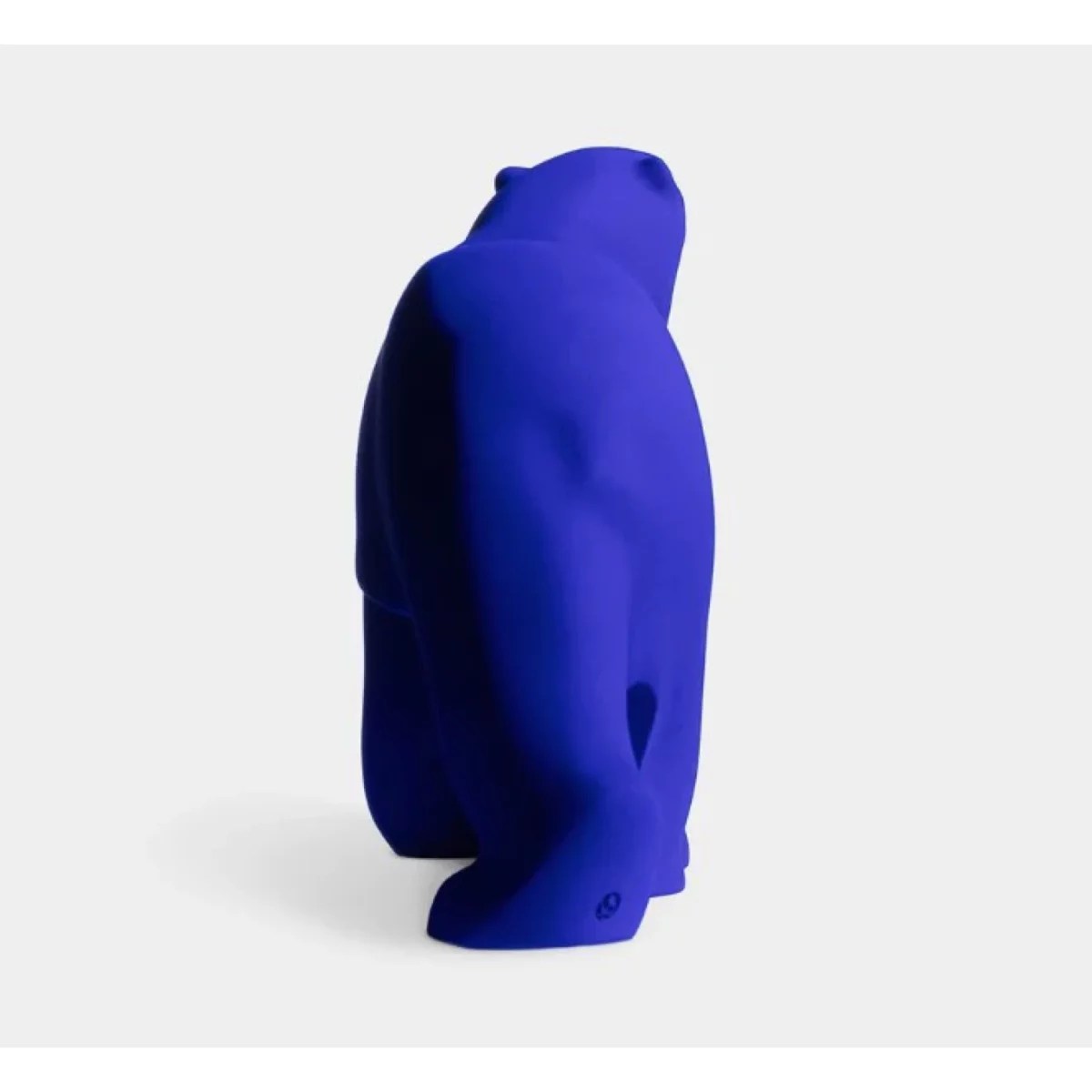 Ours Pompon Klein Édition Limitée – L’icône animalière revisité en bleu Klein