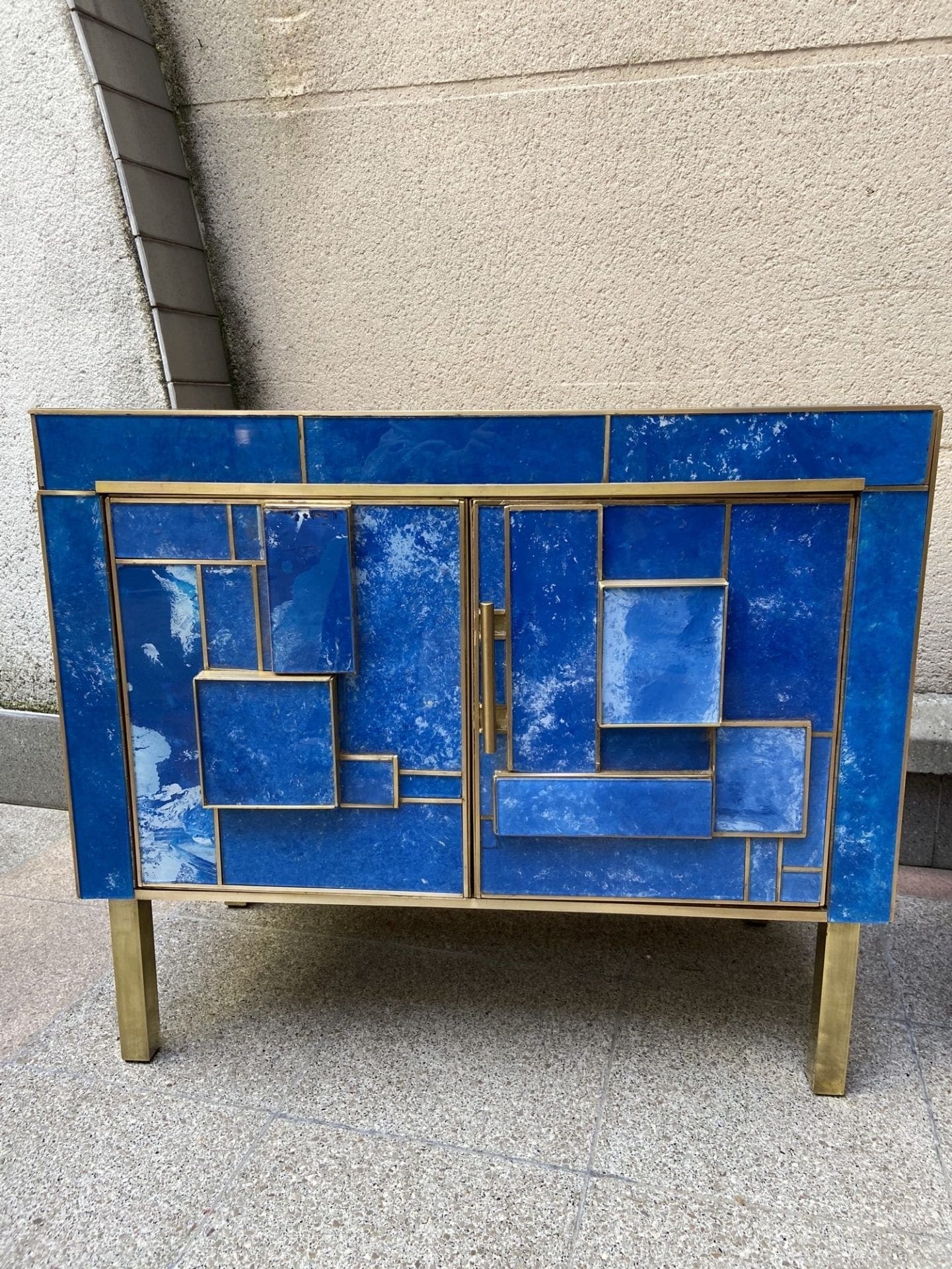 Paire de petits buffets / chevets 2 portes