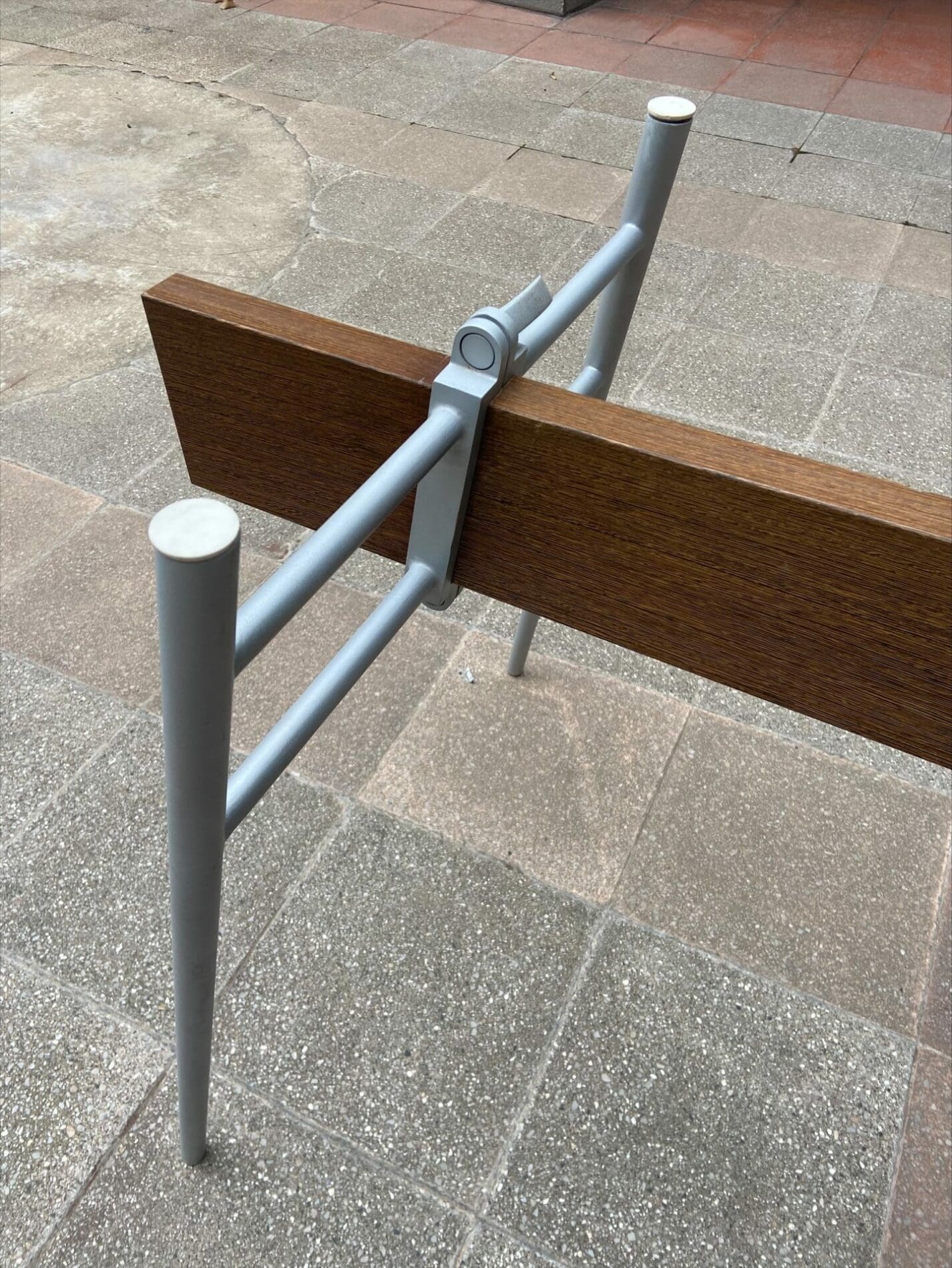 Philippe STARCK – Table M.T. MINIMUM’ occasion
