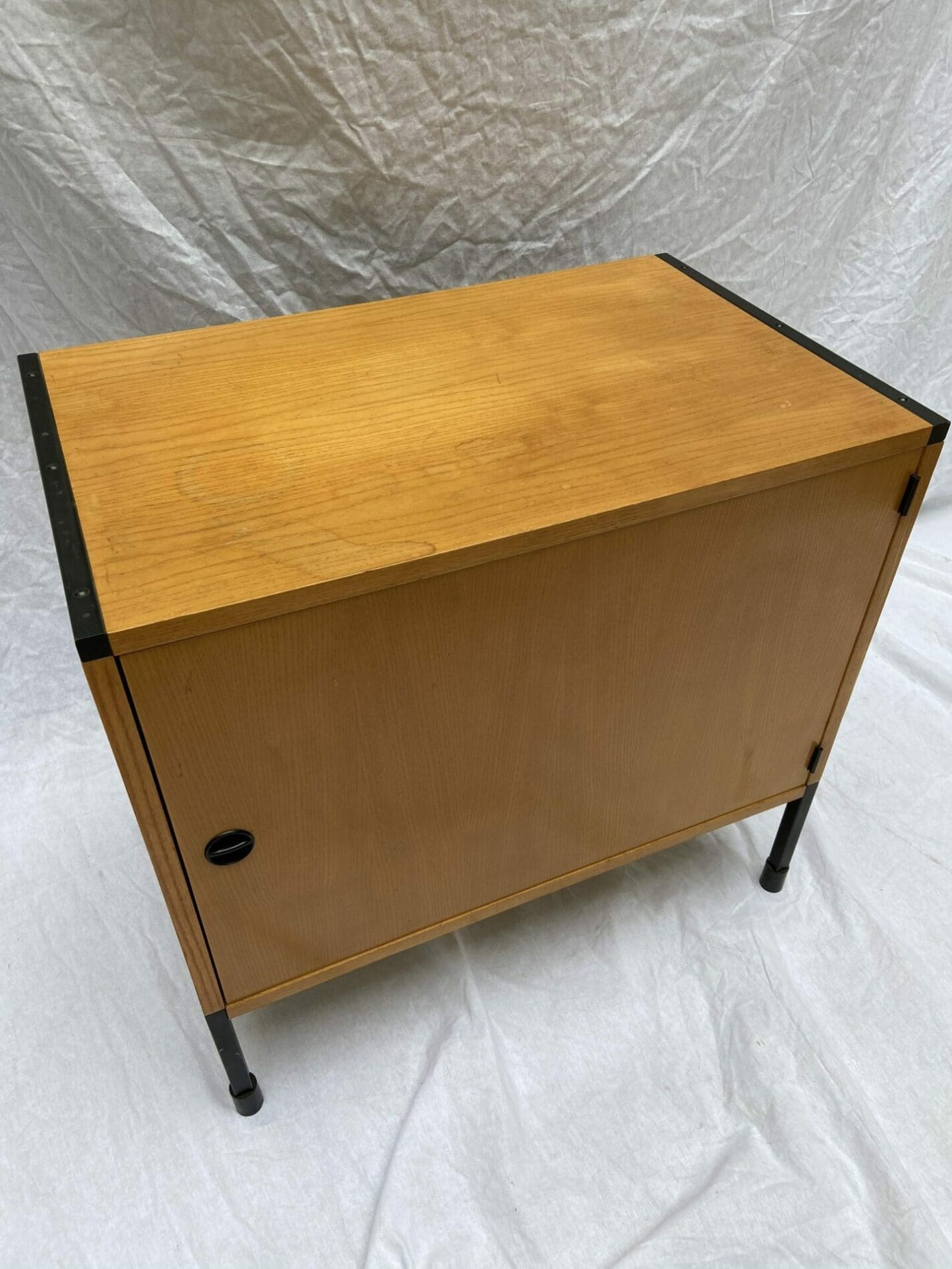 Pierre Guariche – Petite commode