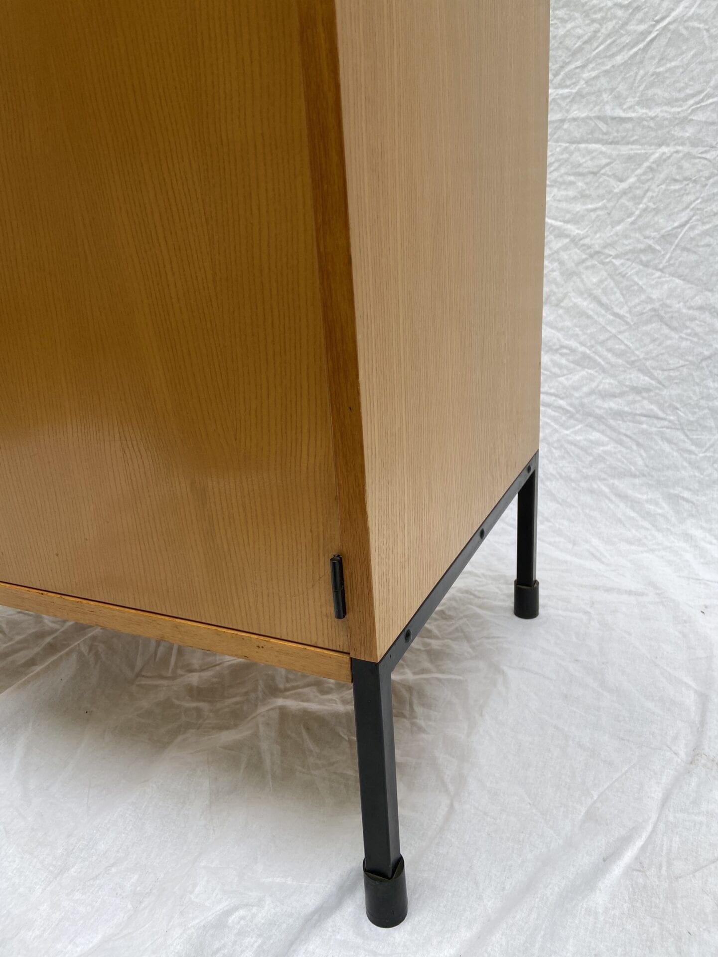 Pierre Guariche – Petite commode