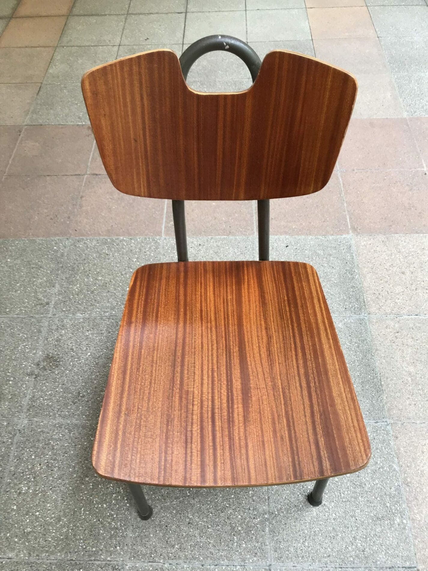 Lot de 4 Chaises « Prefacto » par Pierre Guariche – Édition Airborne, 1951