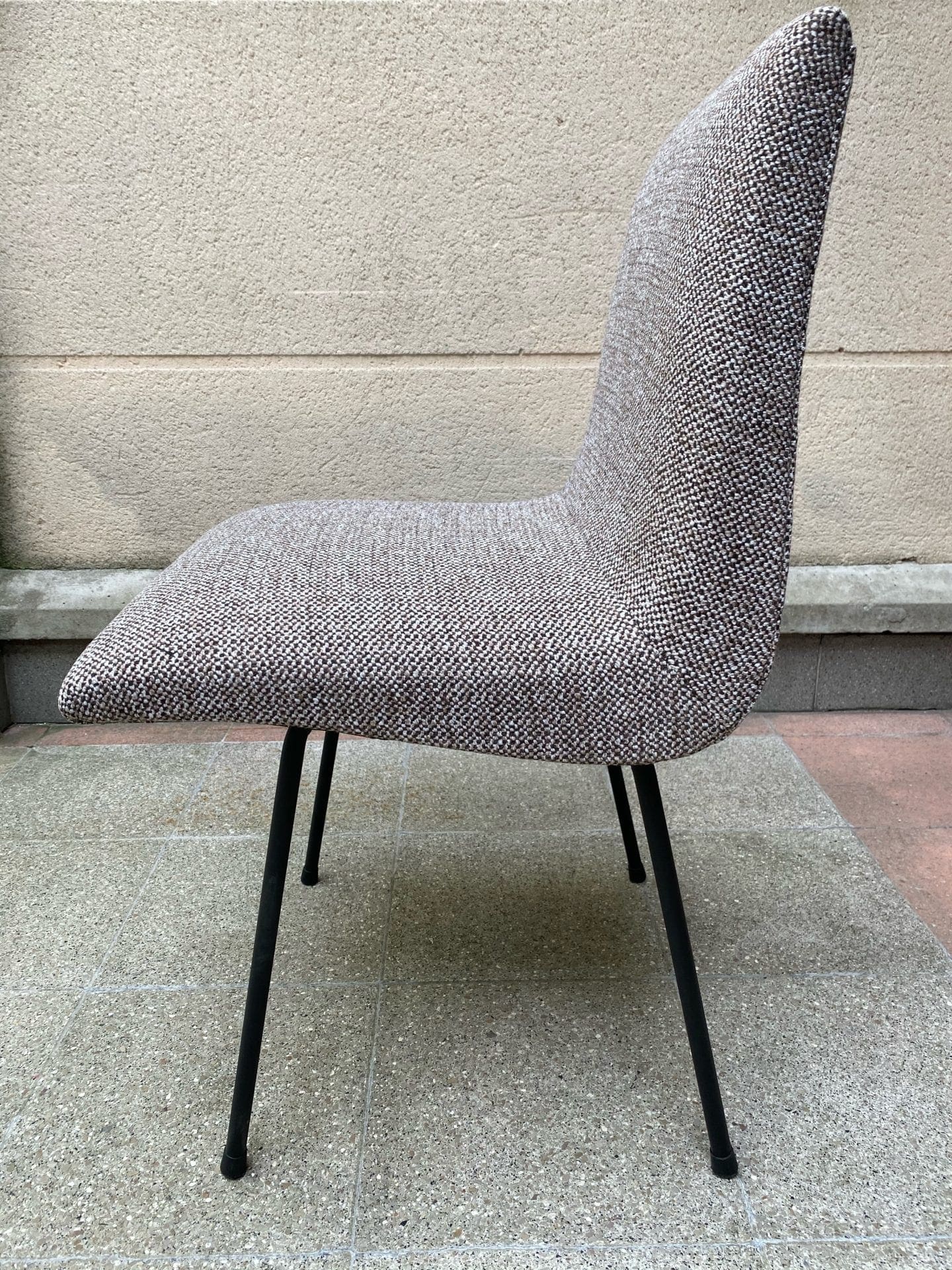 Pierre Paulin – Série de 4 chaises modèle CM145