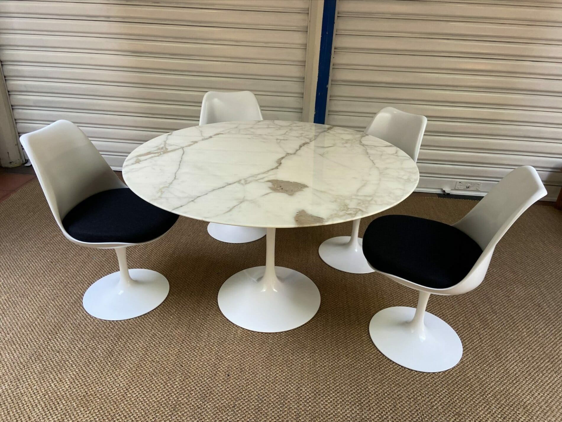 Eero Saarinen – Table Tulipe