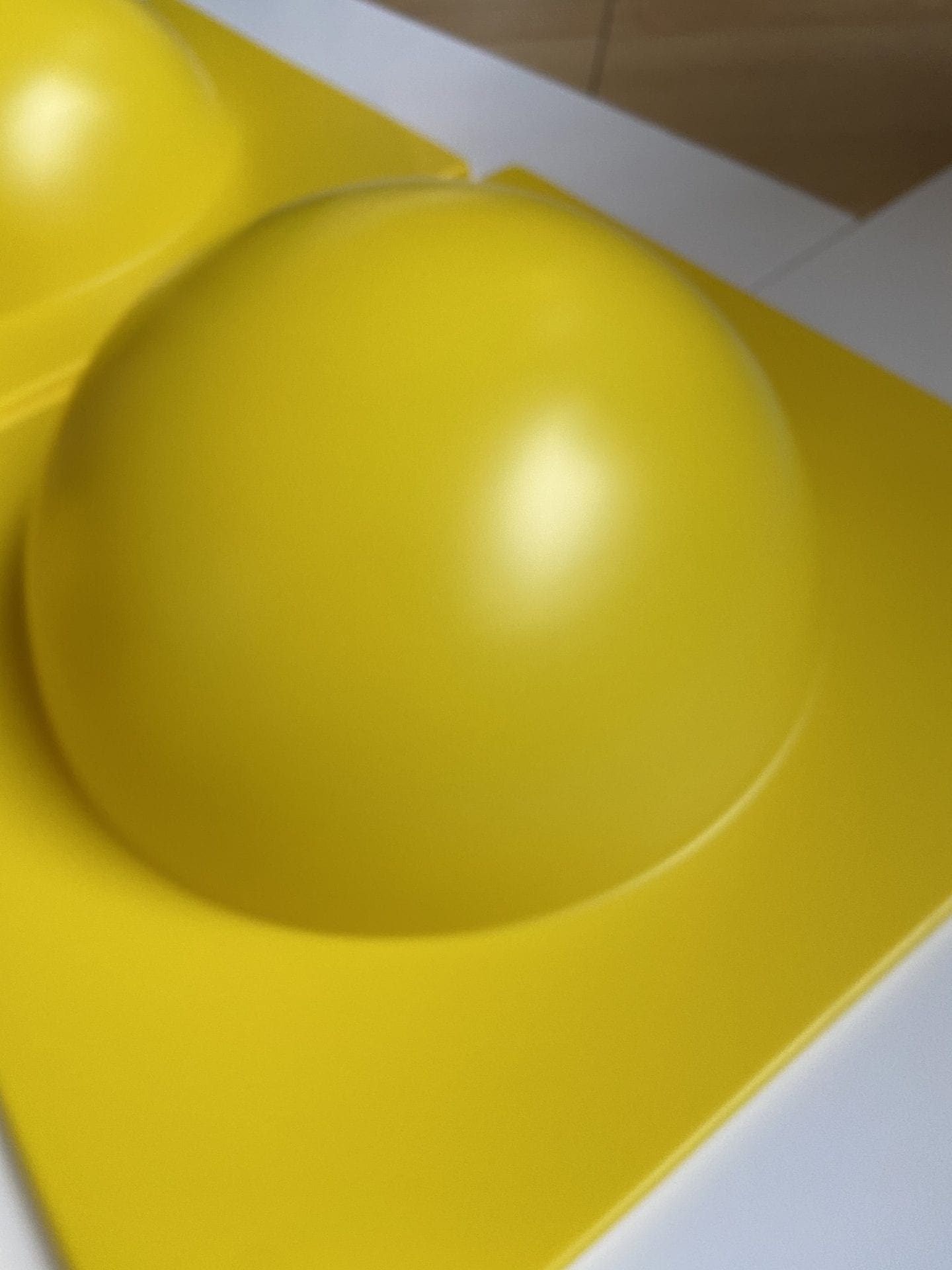 Verner Panton – 4 éléments de décoration murale jaune