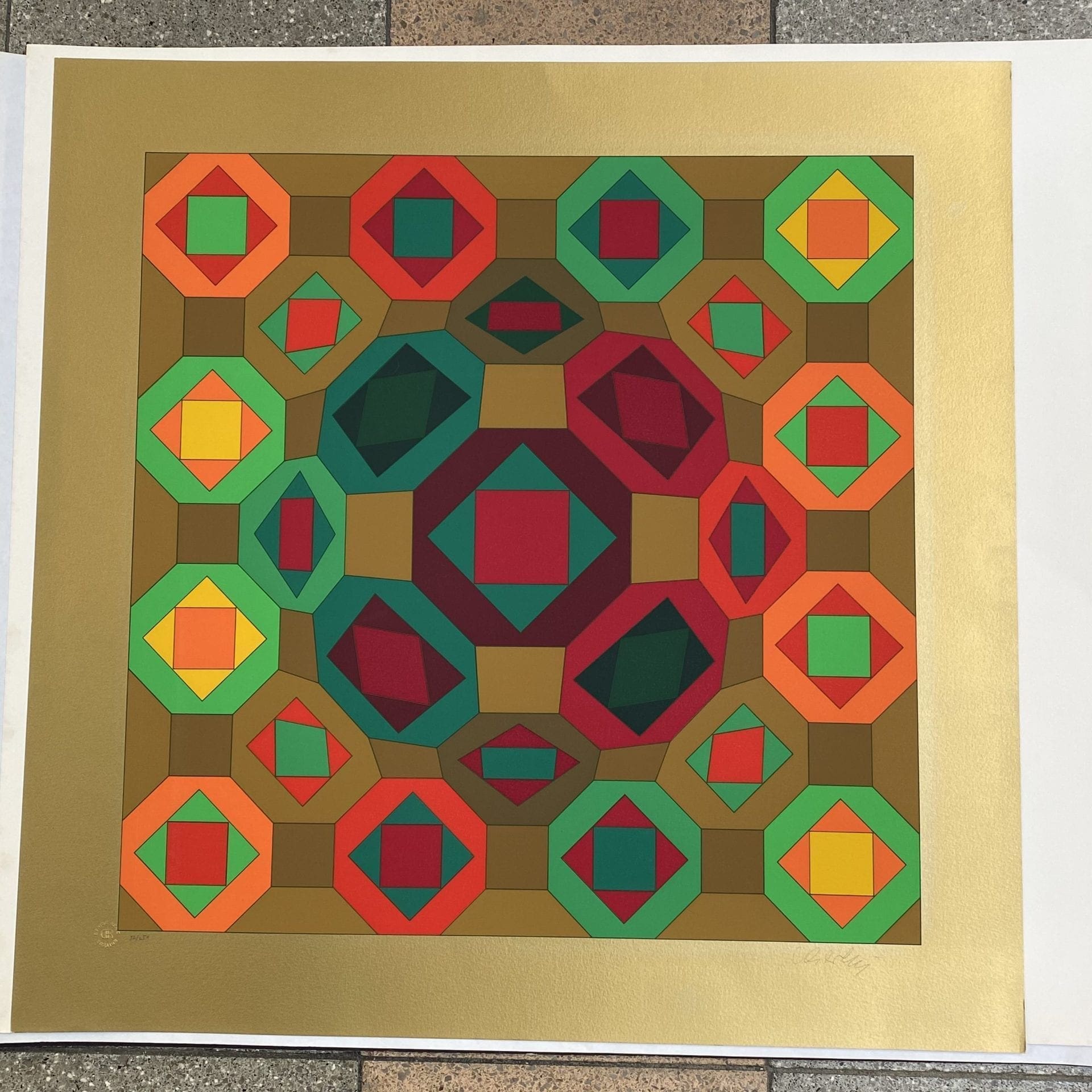 Victor Vasarely – Structure géométrique gold