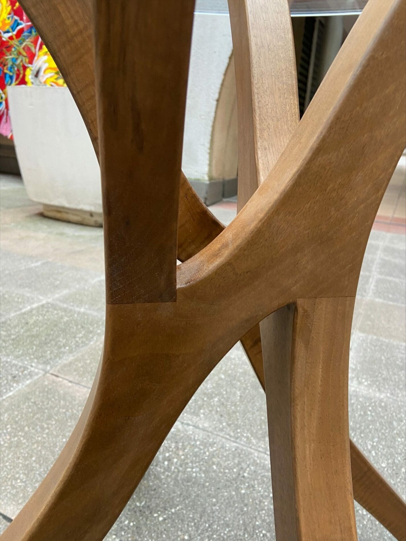 Xavier Miclet – Table VRILLE