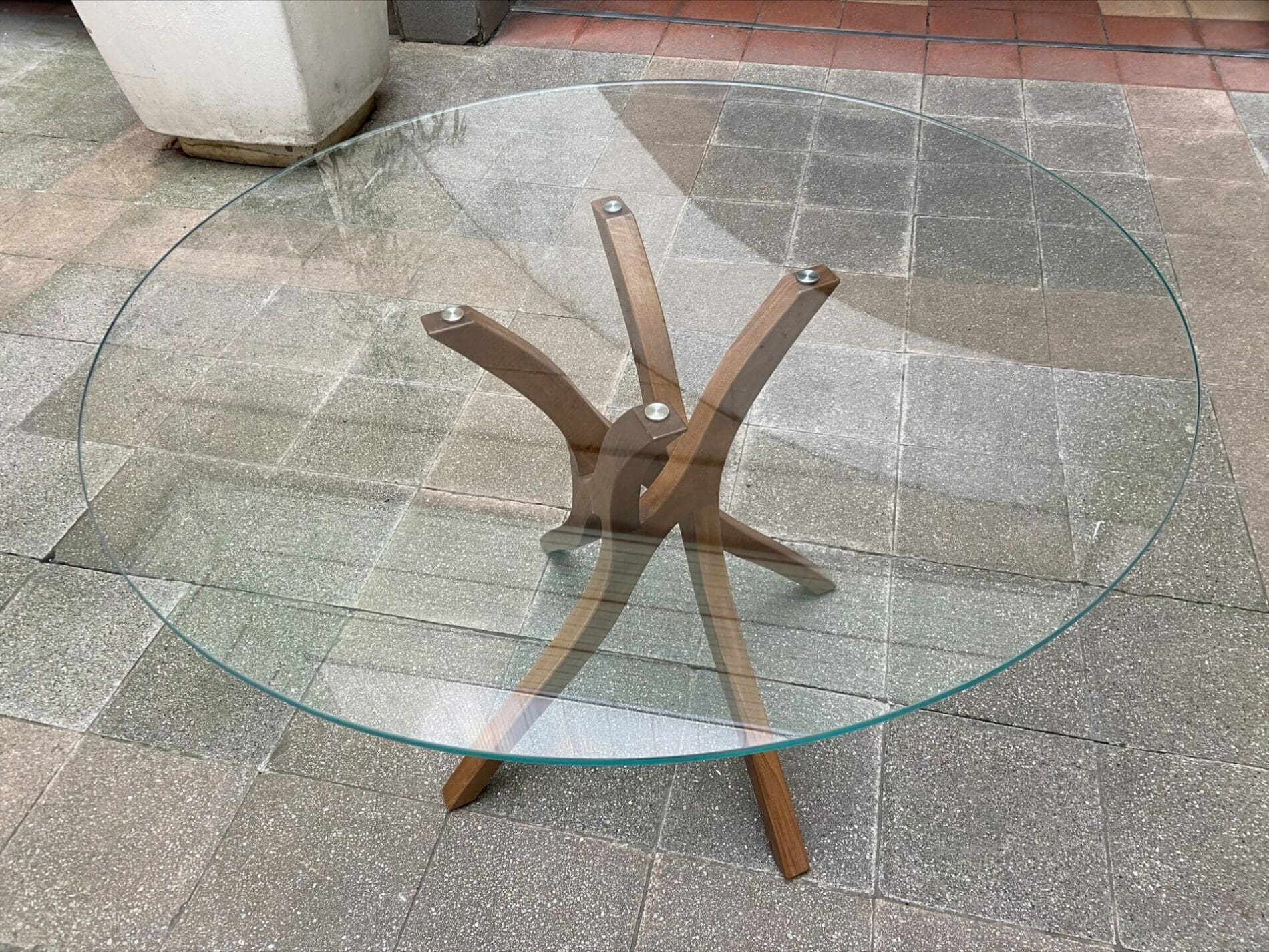 Xavier Miclet – Table VRILLE