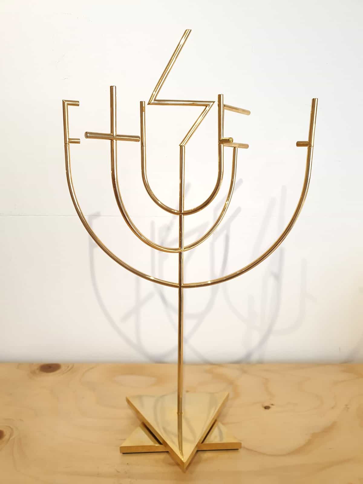 Yaacov Agam – Shalom Menorah  – Sculpture cinétique