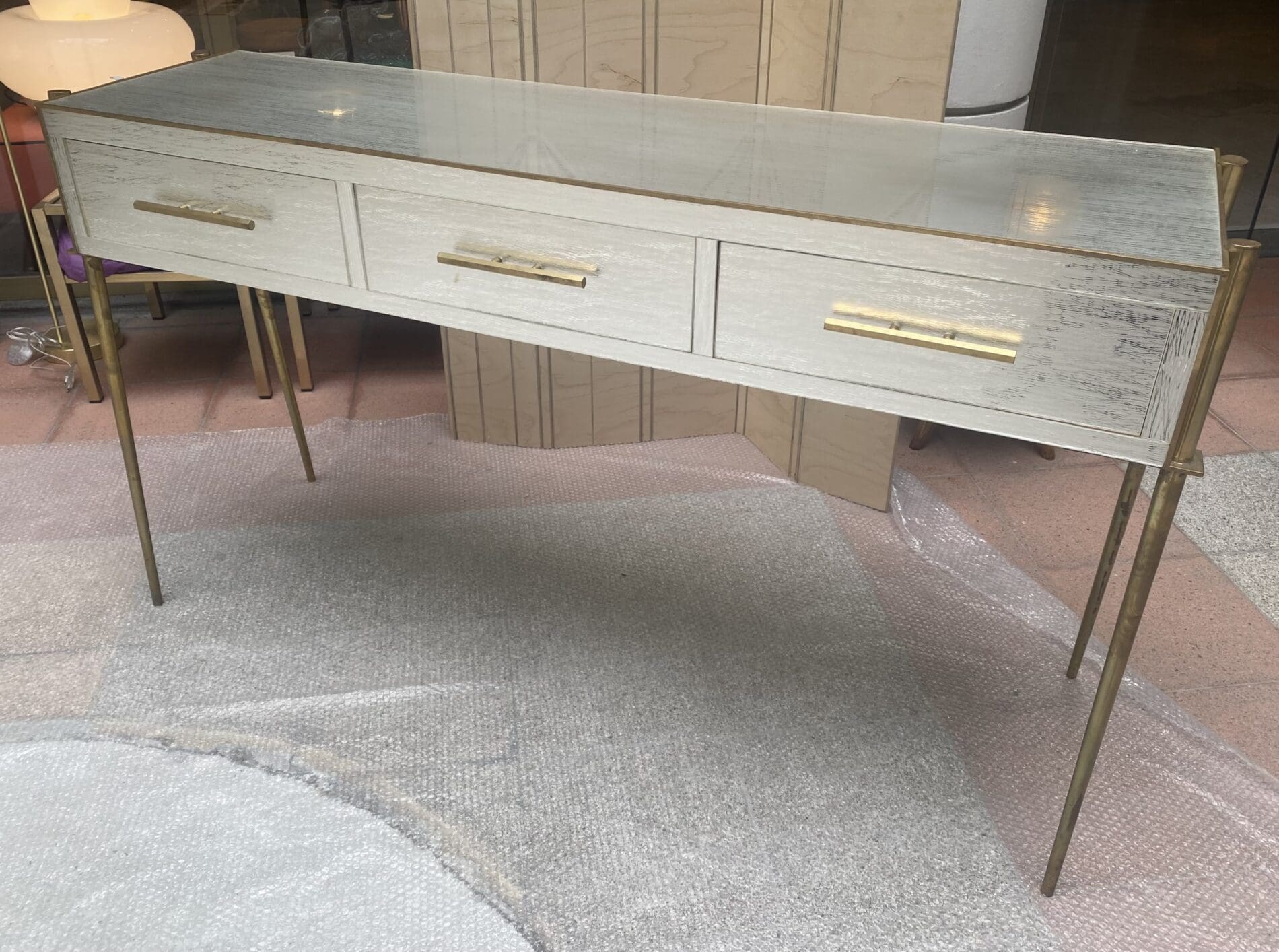 Console Vintage 1970 – Résine et Laiton