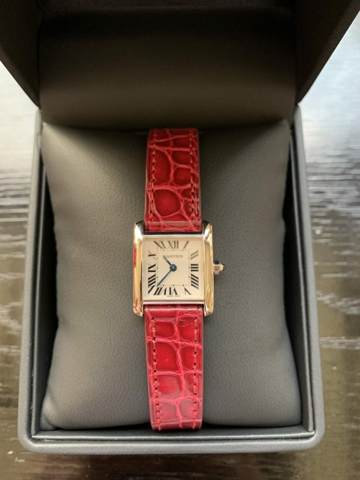 Cartier Tank French Lady 18K Or Blanc, Référence 2403, Parfait État – Vintage 1990