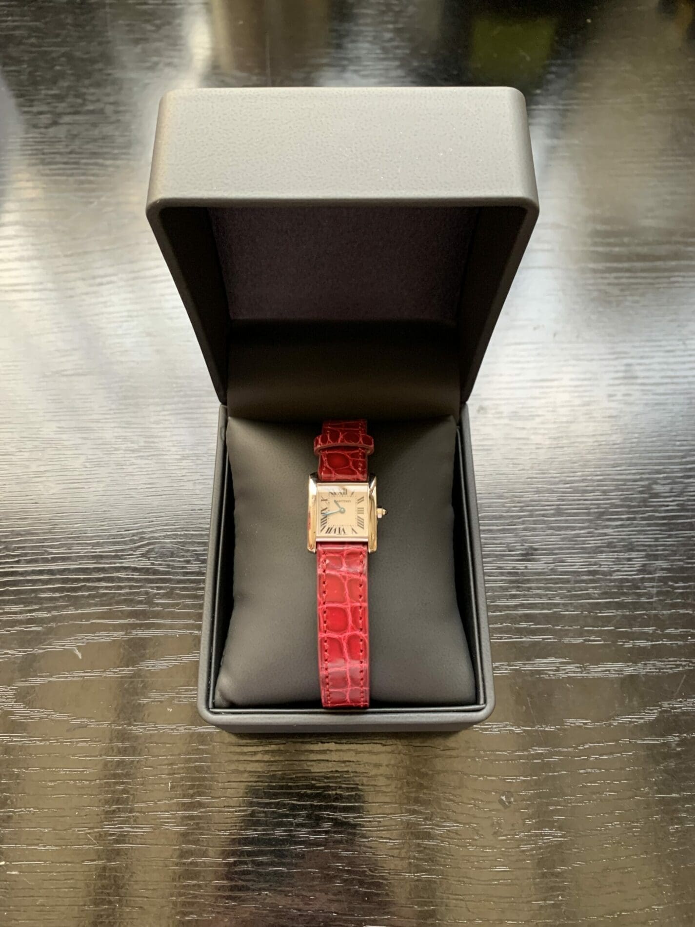 Cartier Tank French Lady 18K Or Blanc, Référence 2403, Parfait État – Vintage 1990