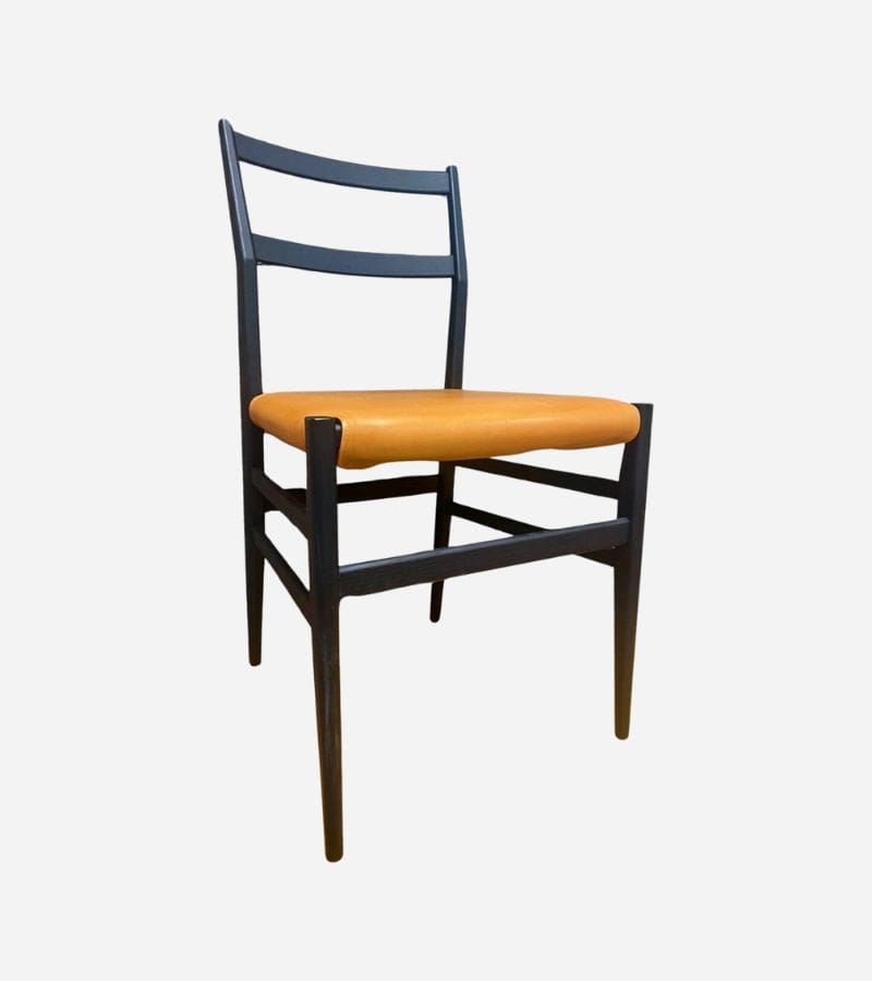 Chaise Superleggera (1957) par Gio Ponti – Édition Cassina