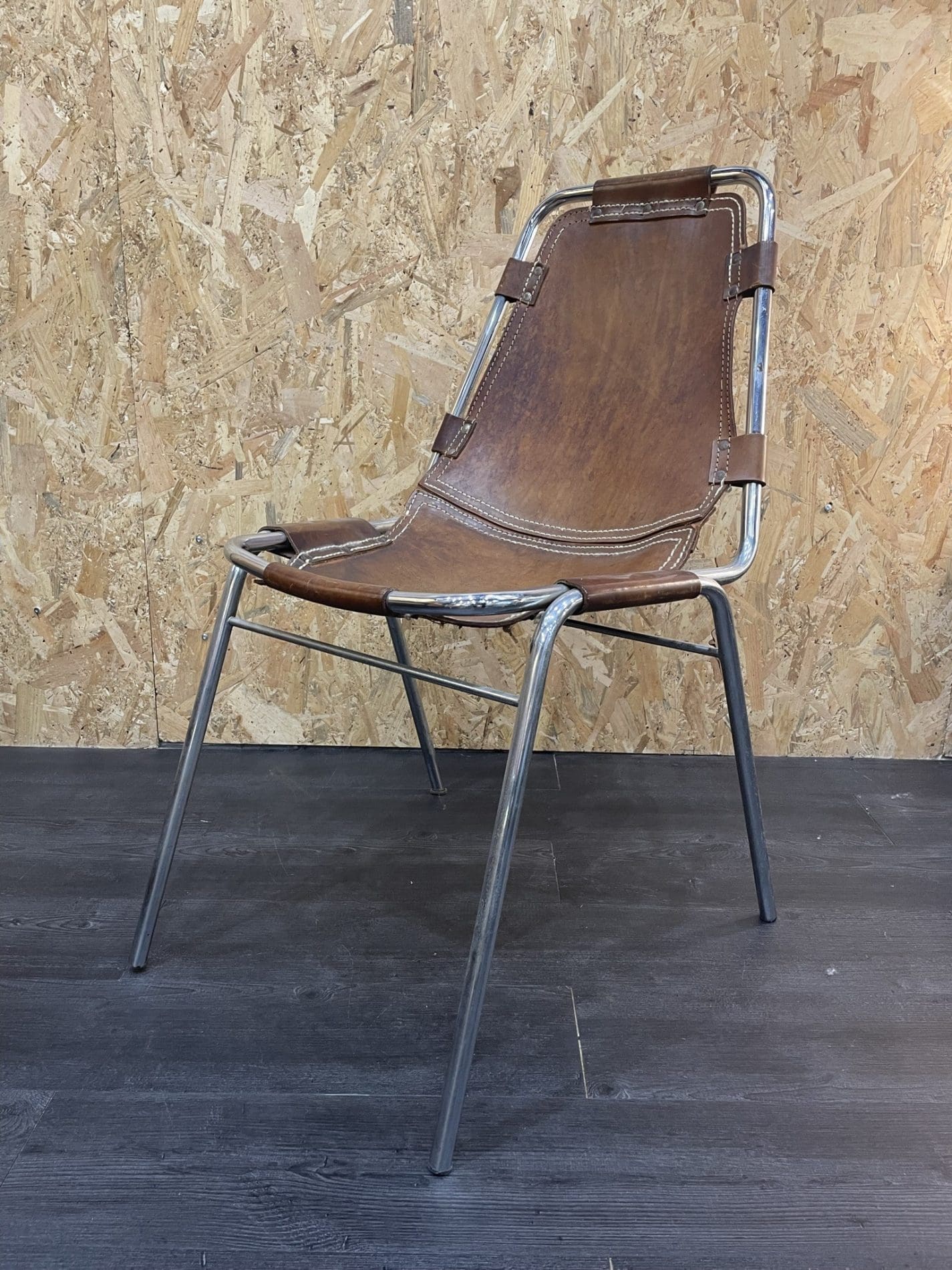 Lot de 6 Chaises Charlotte Perriand pour Les Arcs – Design Moderniste des Années 60