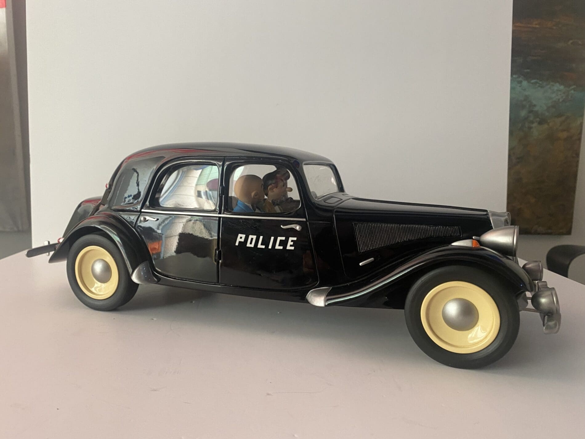 ARW01 Tif & Tondu Police – Voiture de Michel Aroutcheff