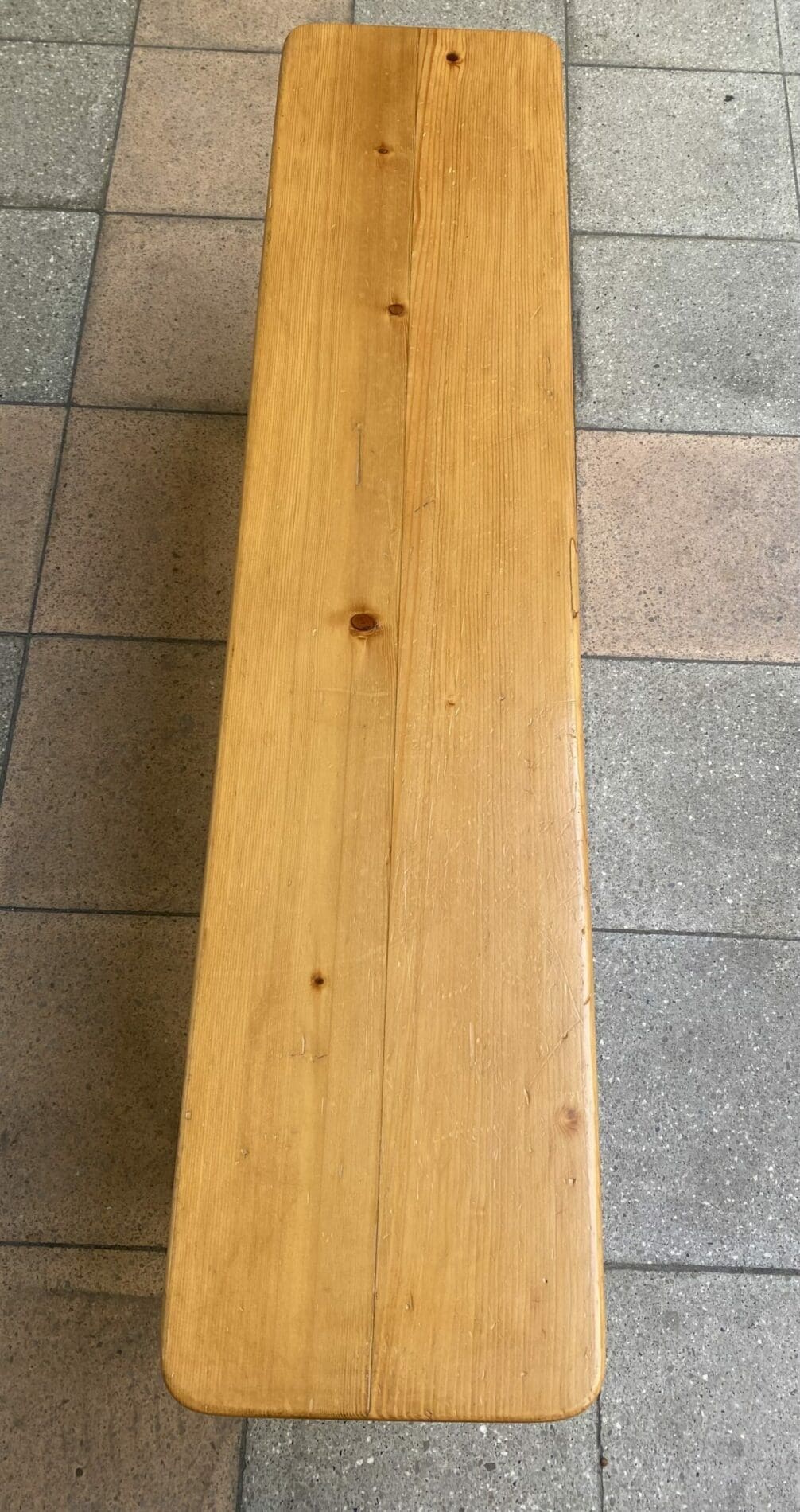 Banc en Pin de René Martin pour Charlotte Perriand