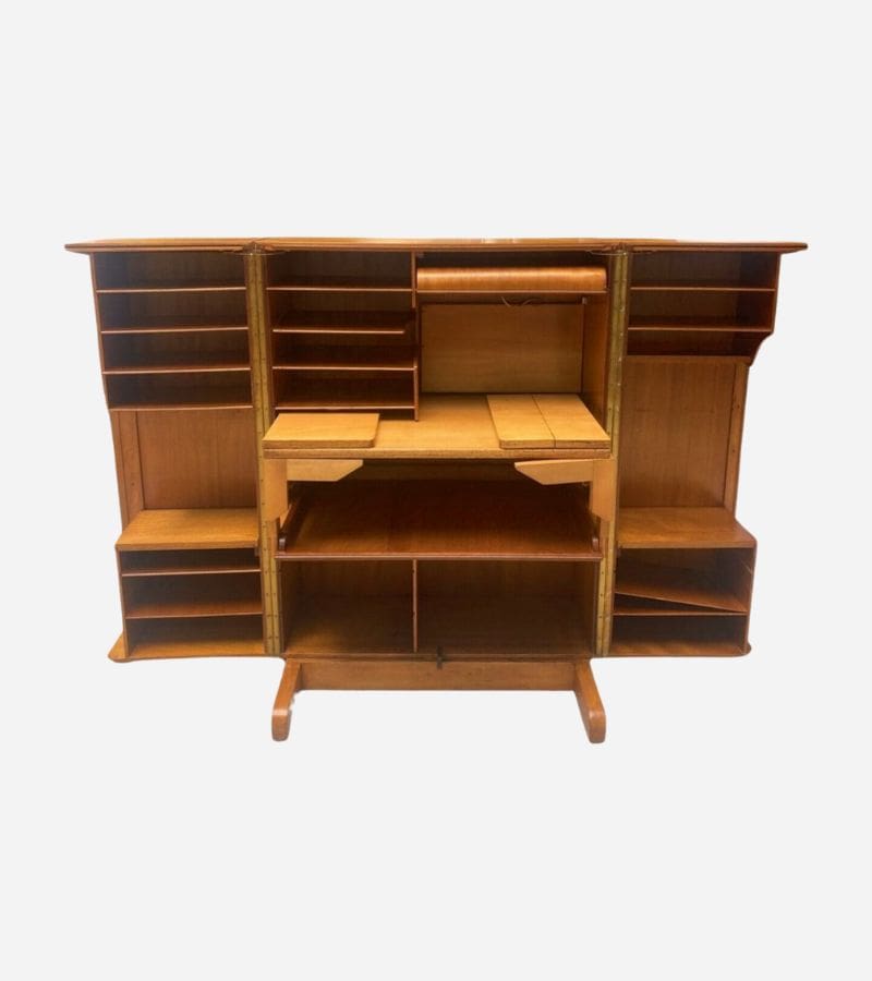 Bureau “Magic Box” par Mummenthaler & Meier – Design suisse iconique des années 1950