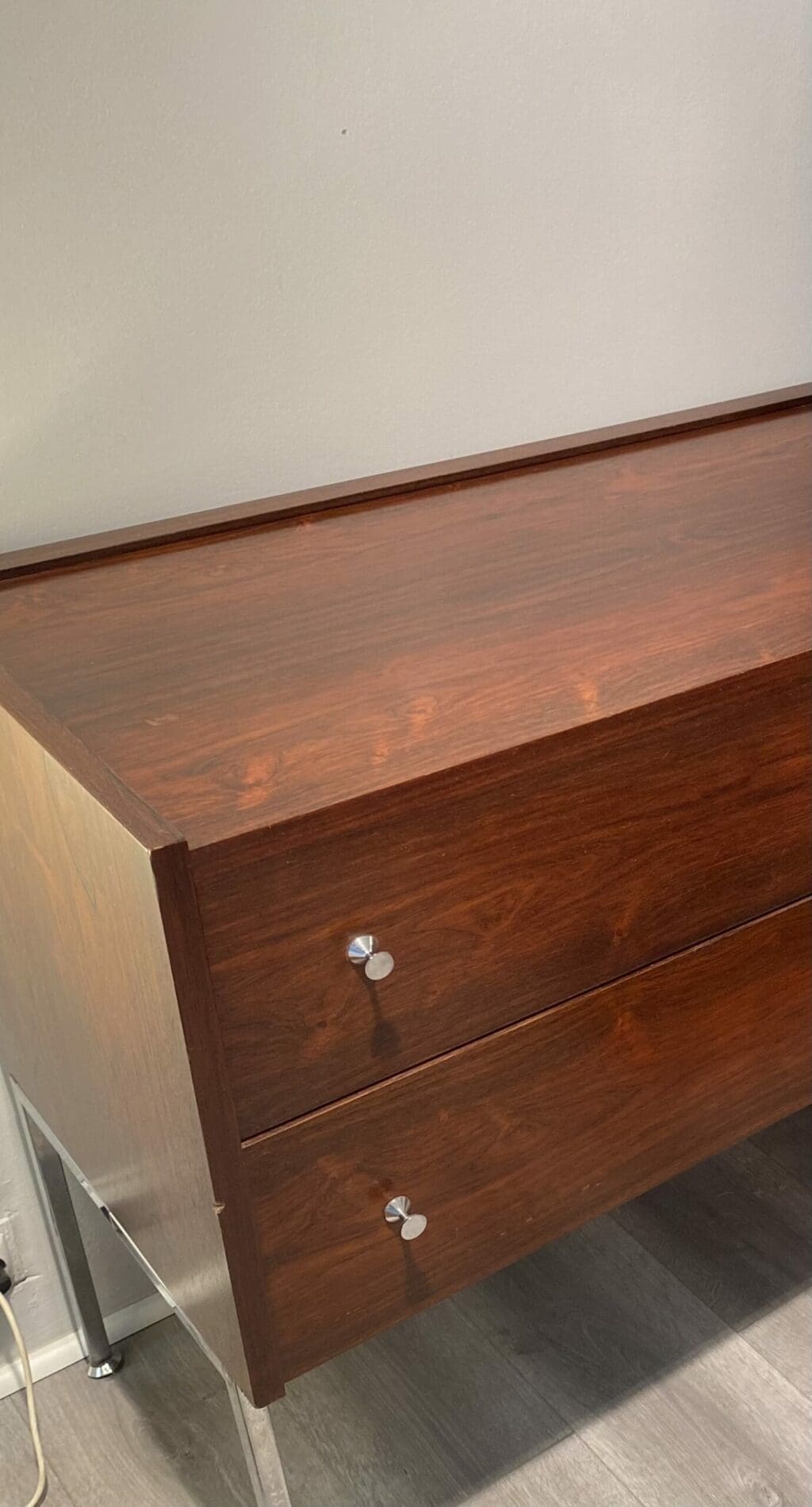 Enfilade – Coiffeuse « Mirabelle » par Joseph André Motte – Édition Charron (1963)