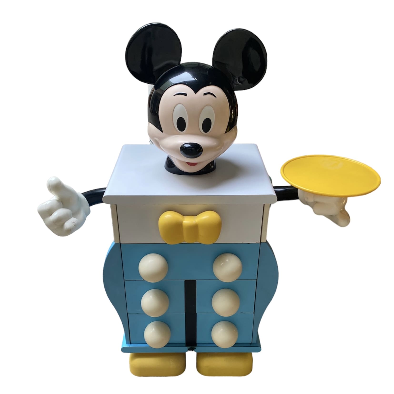 Fonctionnelle et décorative : la commode « Mickey Mouse » de Pierre Colleu