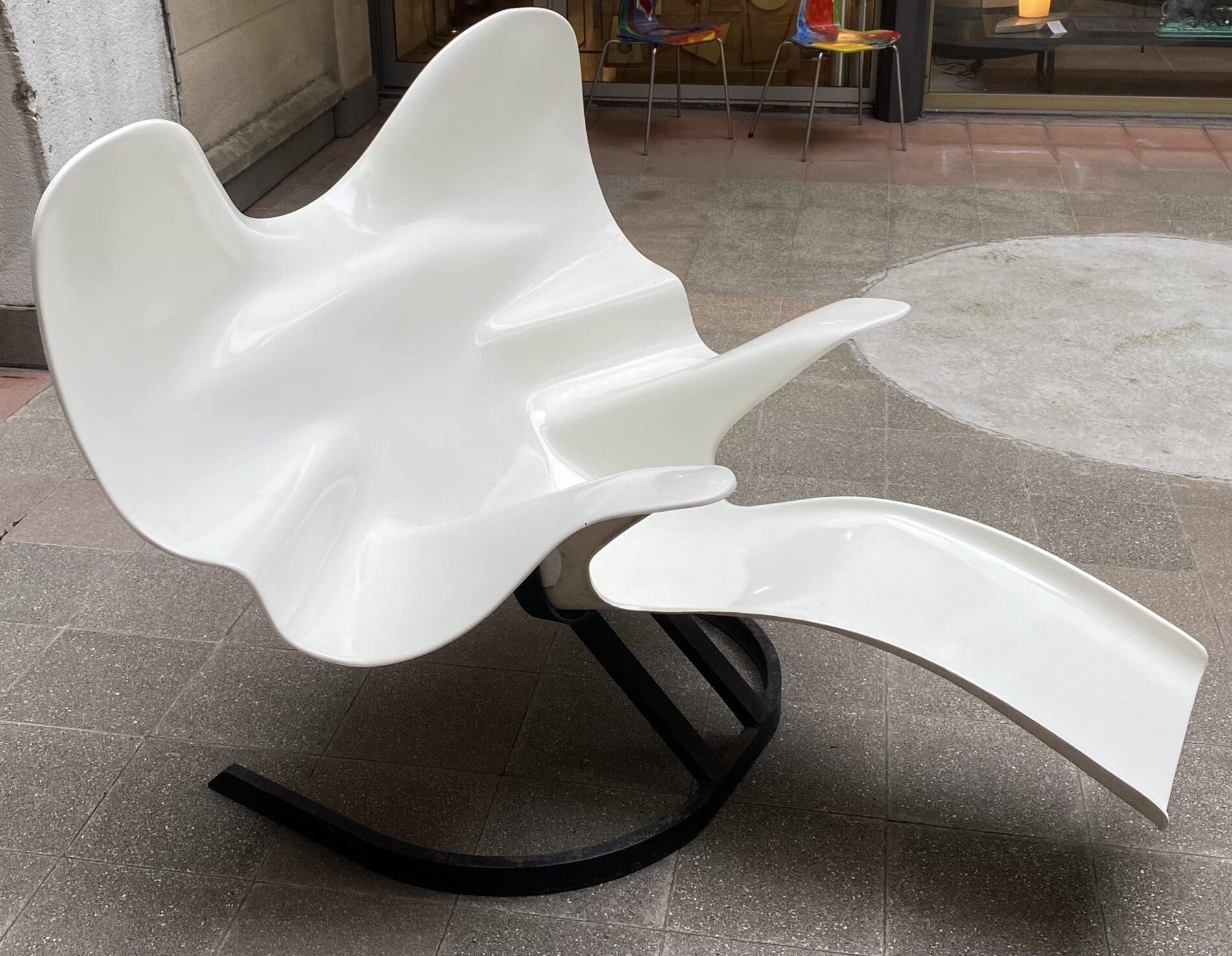 Fauteuil Elephant par Bernard Rancillac: une icône du design des années 60