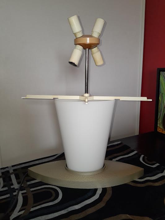 Lampe FontanArte Médium 3064 par Daniela Puppa – Design Vintage Italien