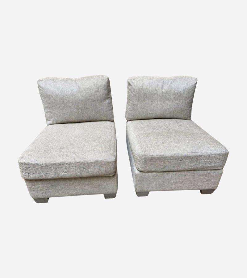 Paire de fauteuils/poufs – tapissé par Armenio Paris – Dior