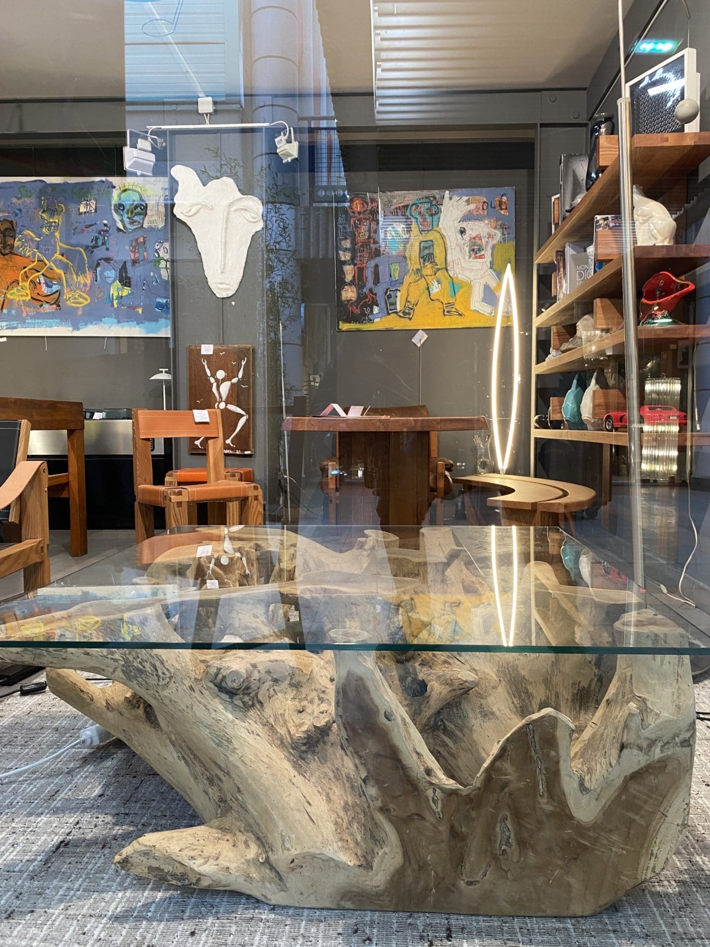 Table Basse en Teck Massif et Verre « Bali » Circa 1980
