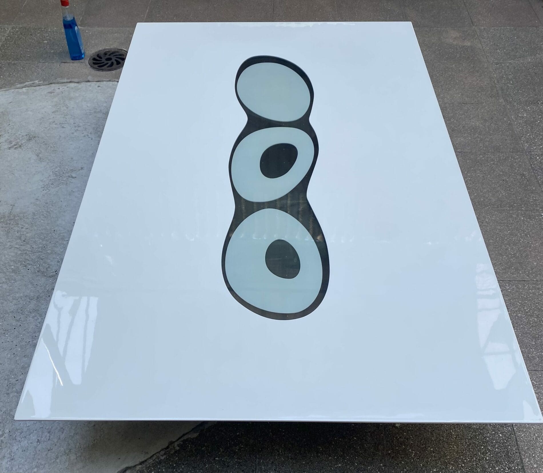 Table Basse Lumineuse Saazs Blanche en Édition Limitée