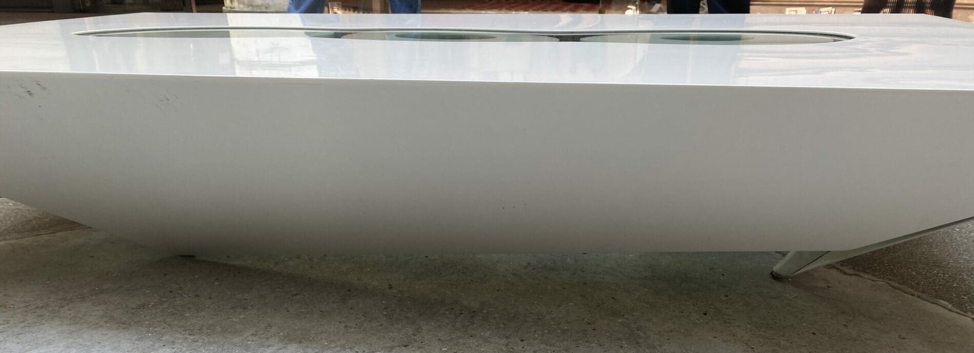 Table Basse Lumineuse Saazs Blanche en Édition Limitée