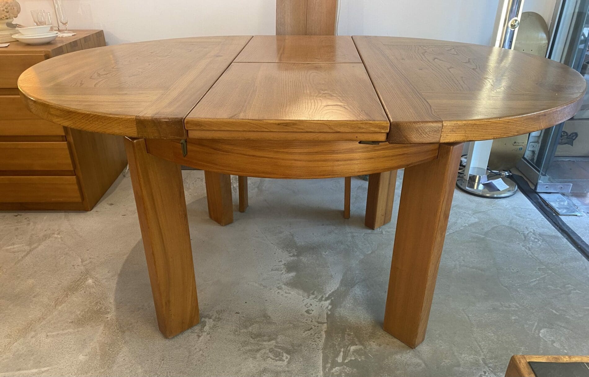 Table à Rallonge en Orme Massif de 1978 par Pierre Chapo, Éditée par Regain