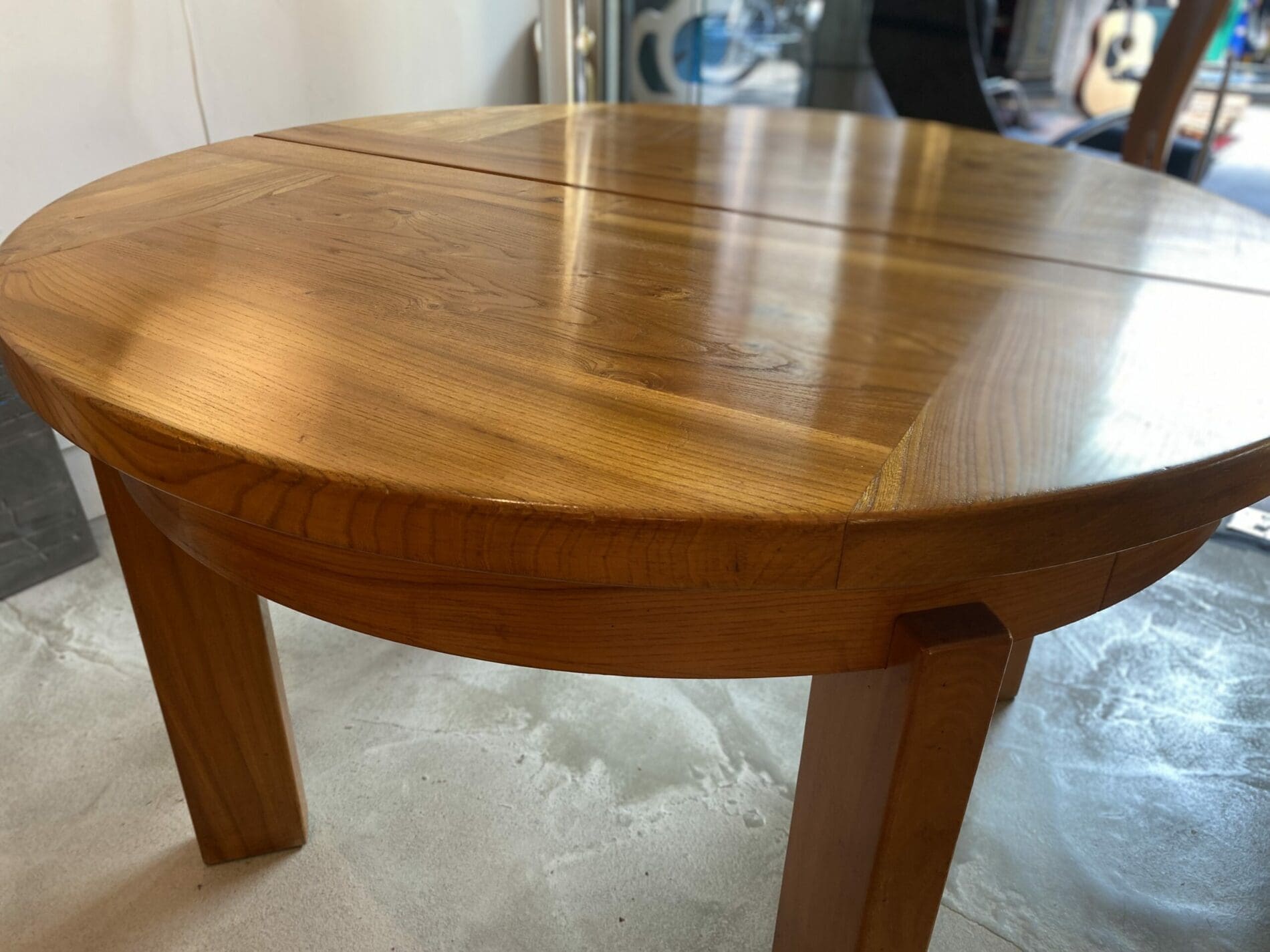 Table à Rallonge en Orme Massif de 1978 par Pierre Chapo, Éditée par Regain