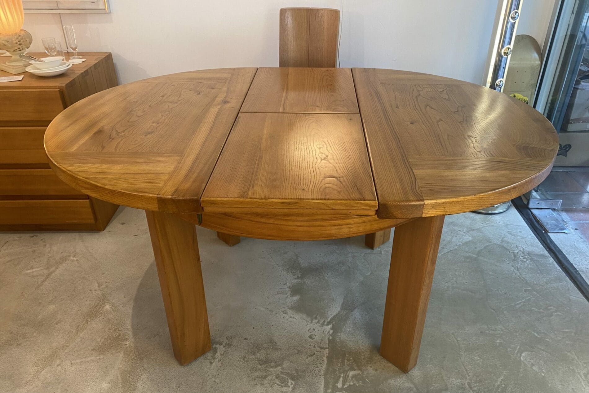 Table à Rallonge en Orme Massif de 1978 par Pierre Chapo, Éditée par Regain