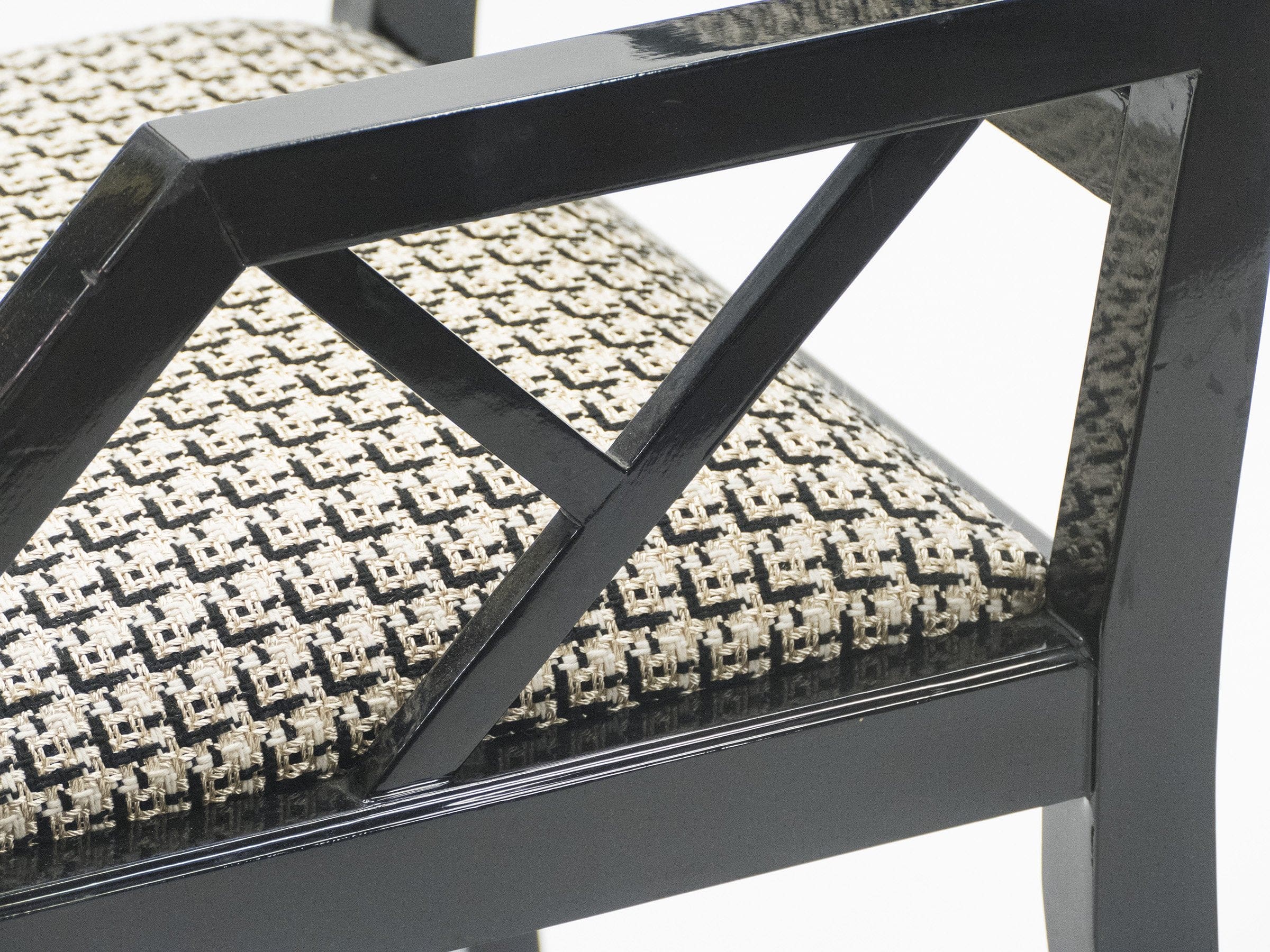 Paire de Fauteuils en Laque Noire par J.C. Mahey, Années 1970