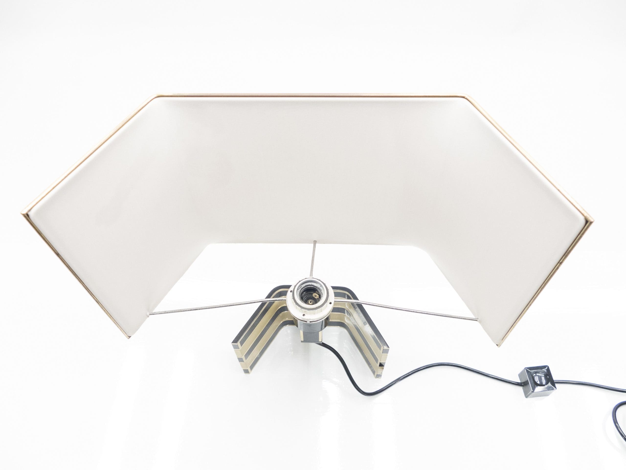 Grande Lampe de Table Italienne en Laiton et Noir par Romeo Rega, Années 1970