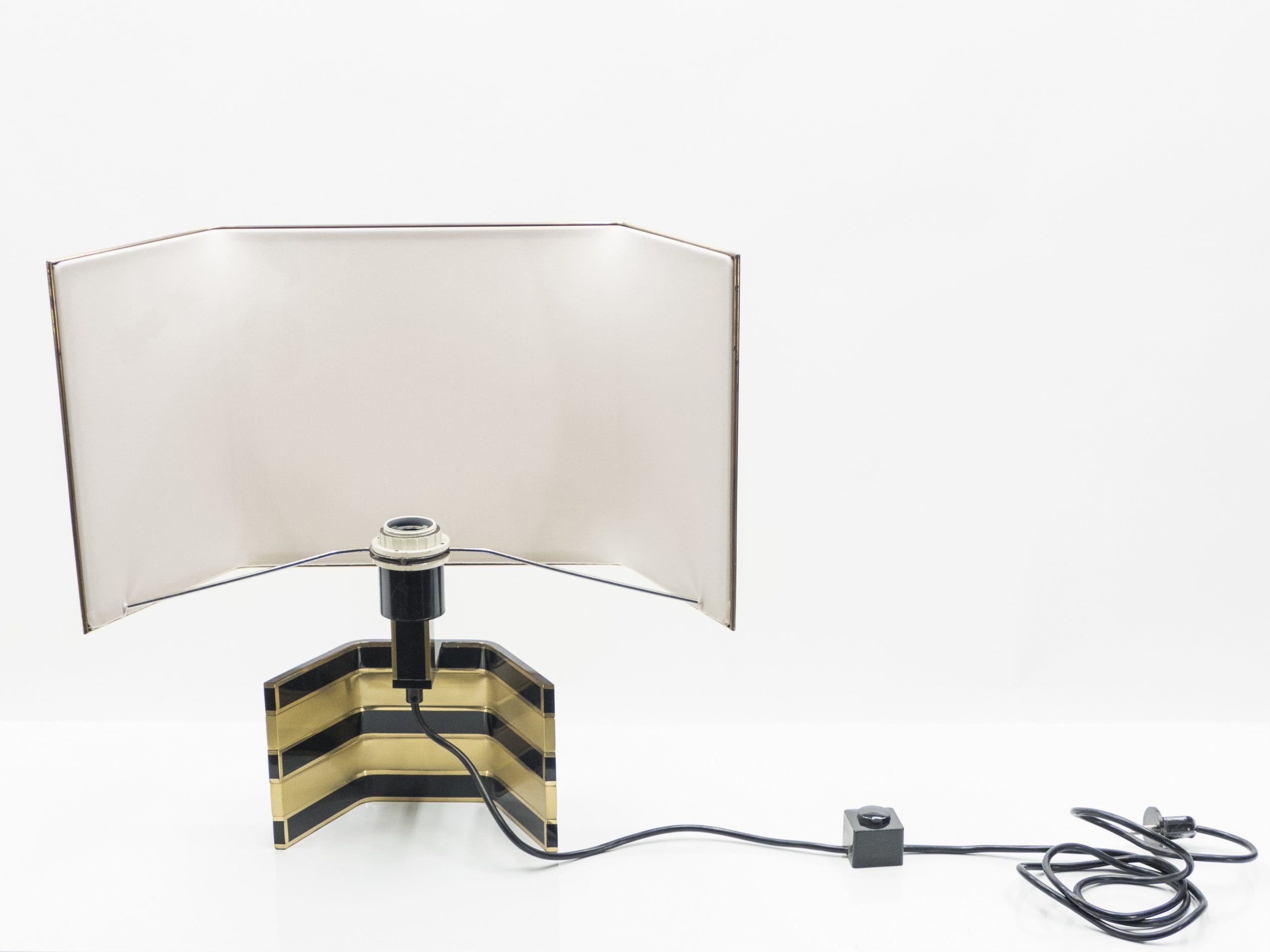 Grande Lampe de Table Italienne en Laiton et Noir par Romeo Rega, Années 1970