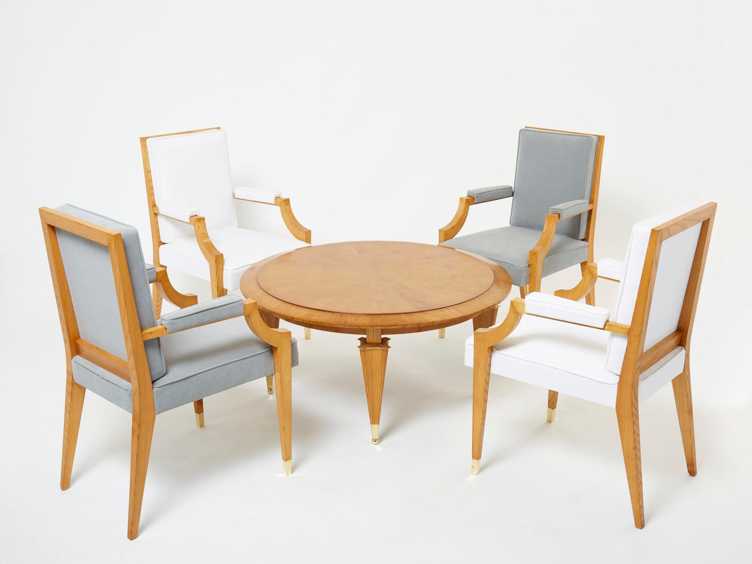 Élégantes Fauteuils Néoclassiques par André Arbus, 1940s