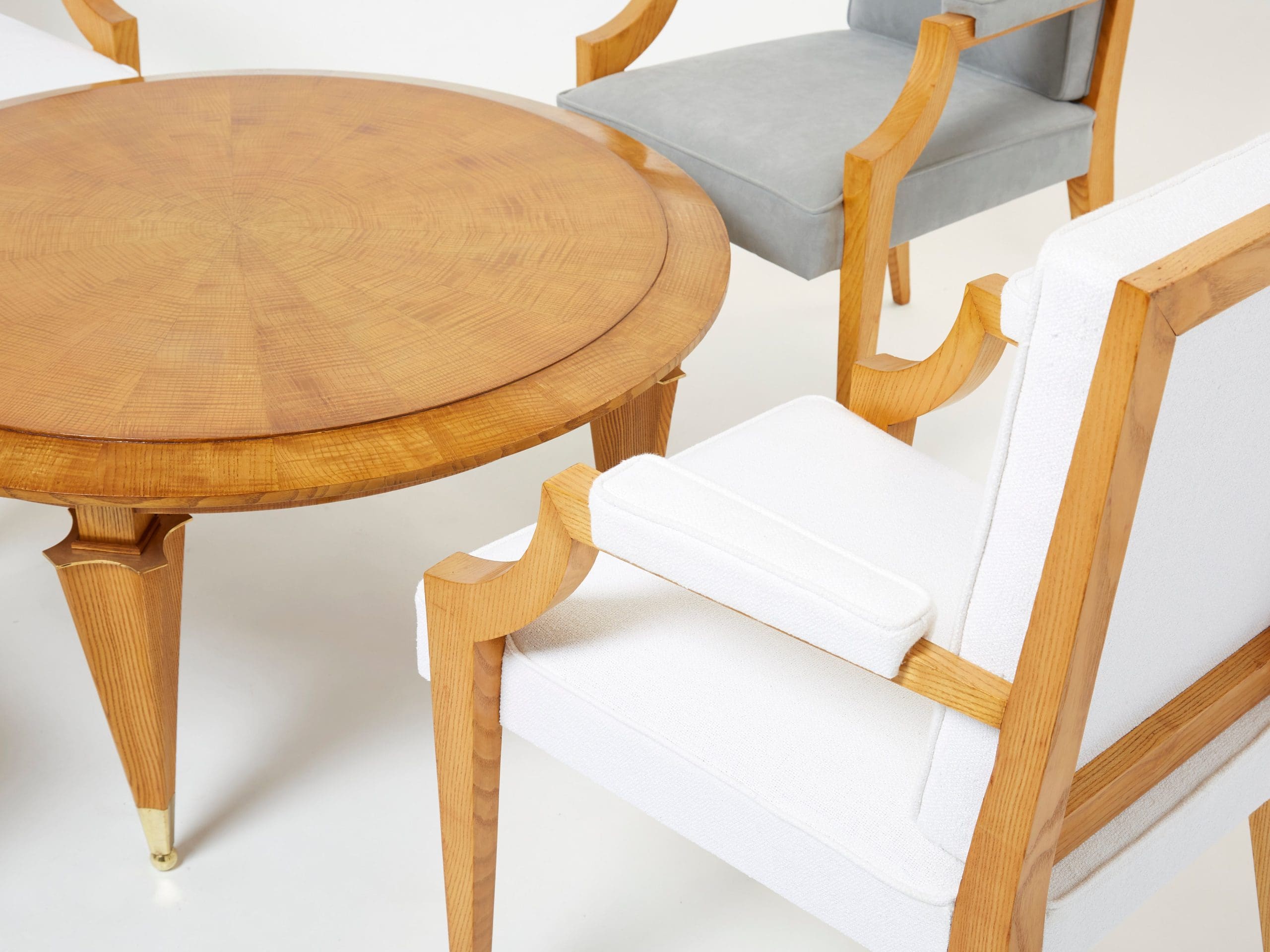 Élégantes Fauteuils Néoclassiques par André Arbus, 1940s