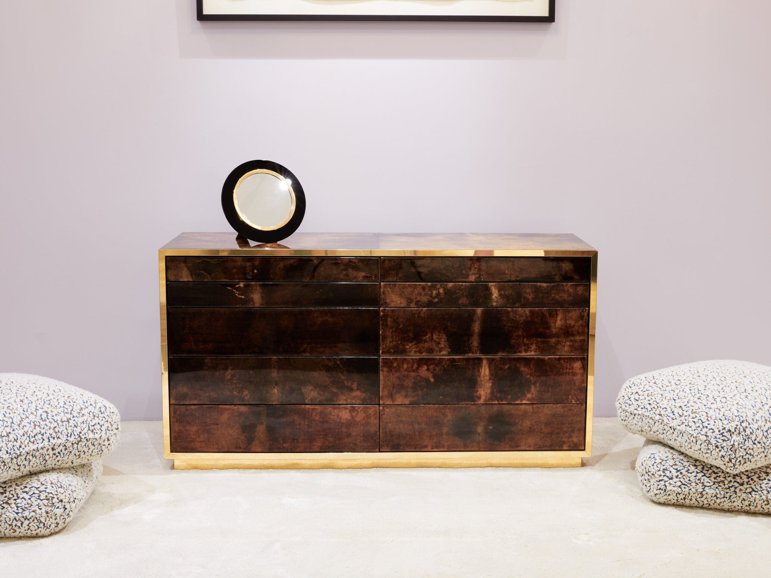 Commode en Peau de Chèvre Parcheminée et Laiton par Aldo Tura, Années 1960