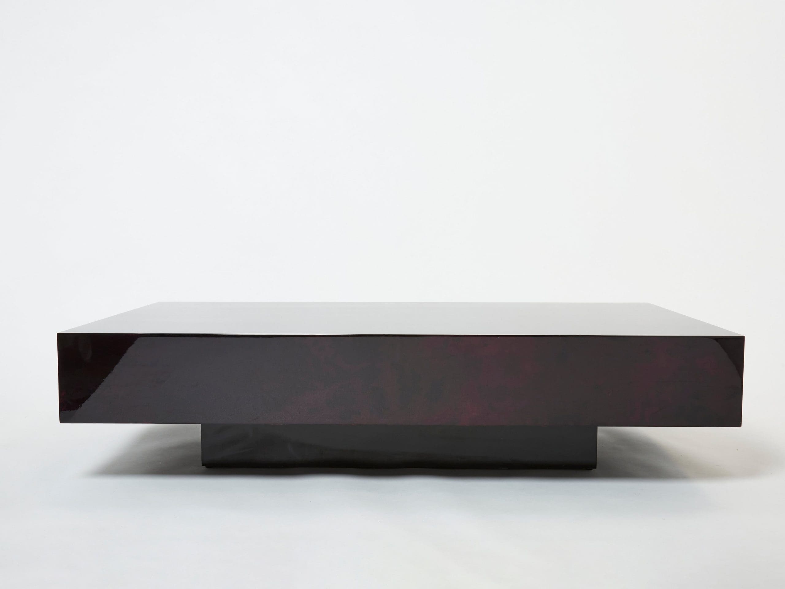 Table basse Aldo Tura en parchemin de peau de chèvre violet foncé, années 1960