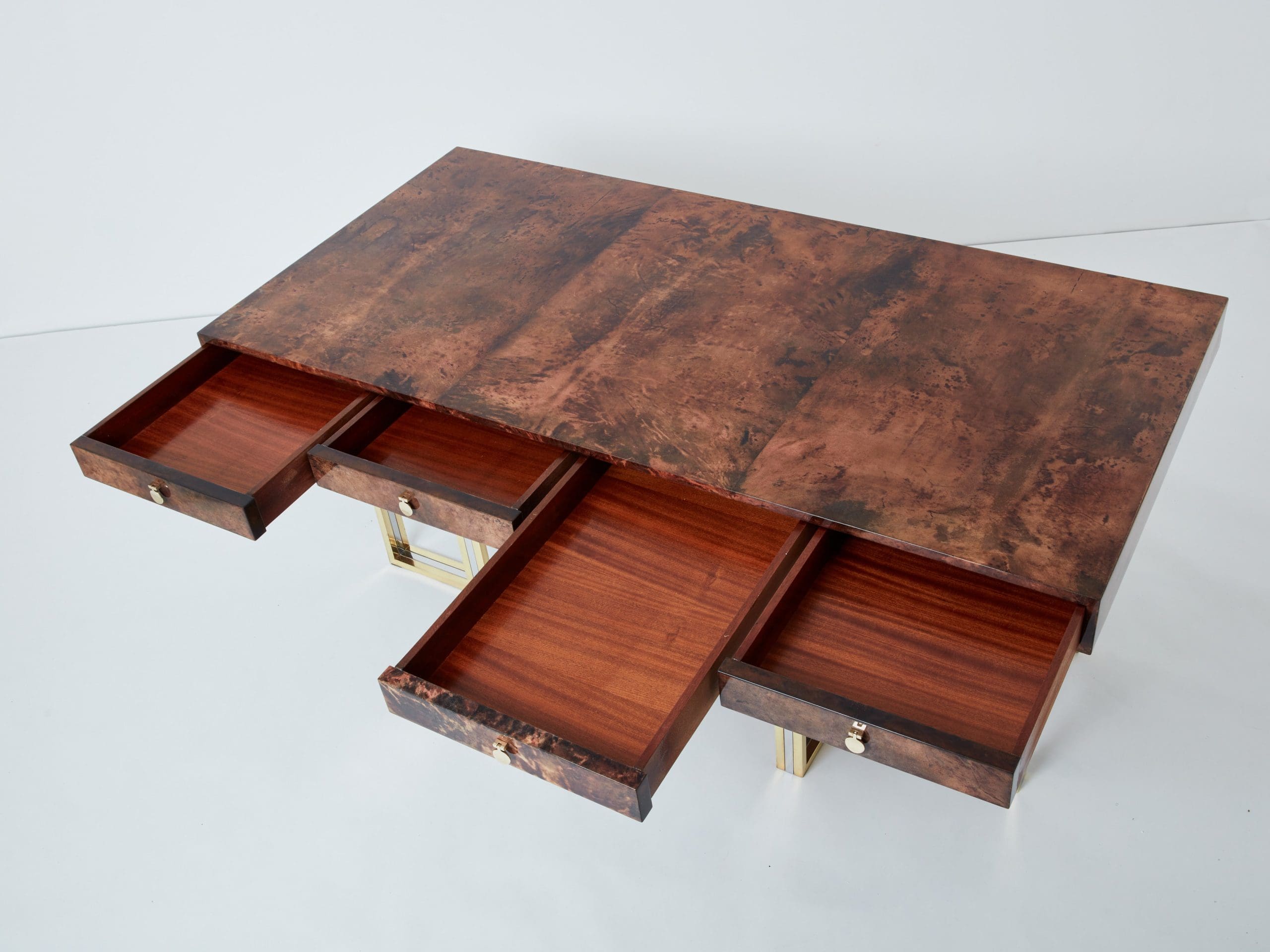 Bureau Aldo Tura en Peau de Chèvre Marron et Structure en Laiton et Chrome (1960s)